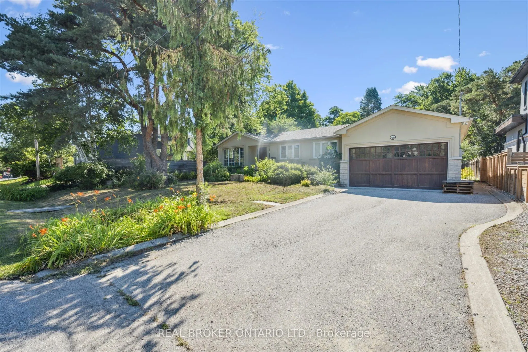 1204 Cynthia Lane