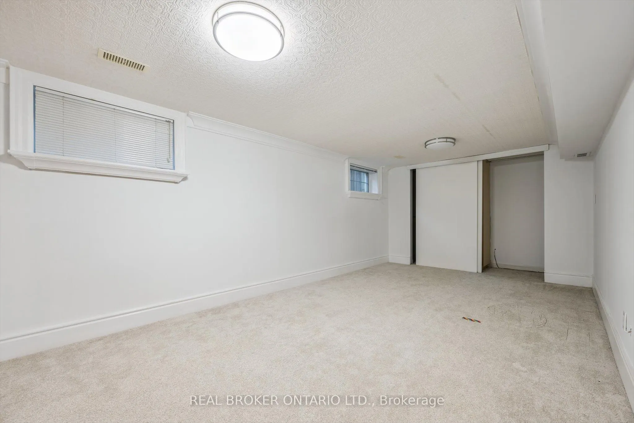 1204 Cynthia Lane