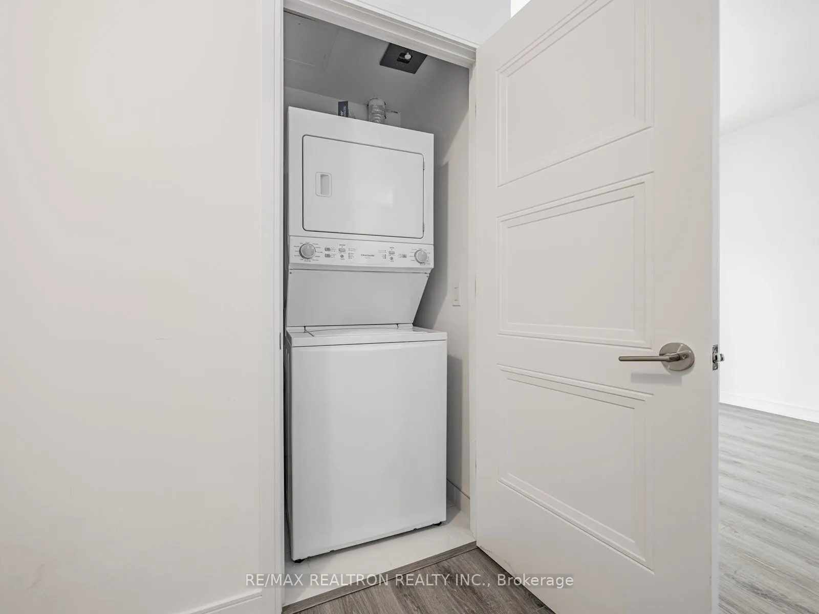 25 Neighbourhood Lane, #205