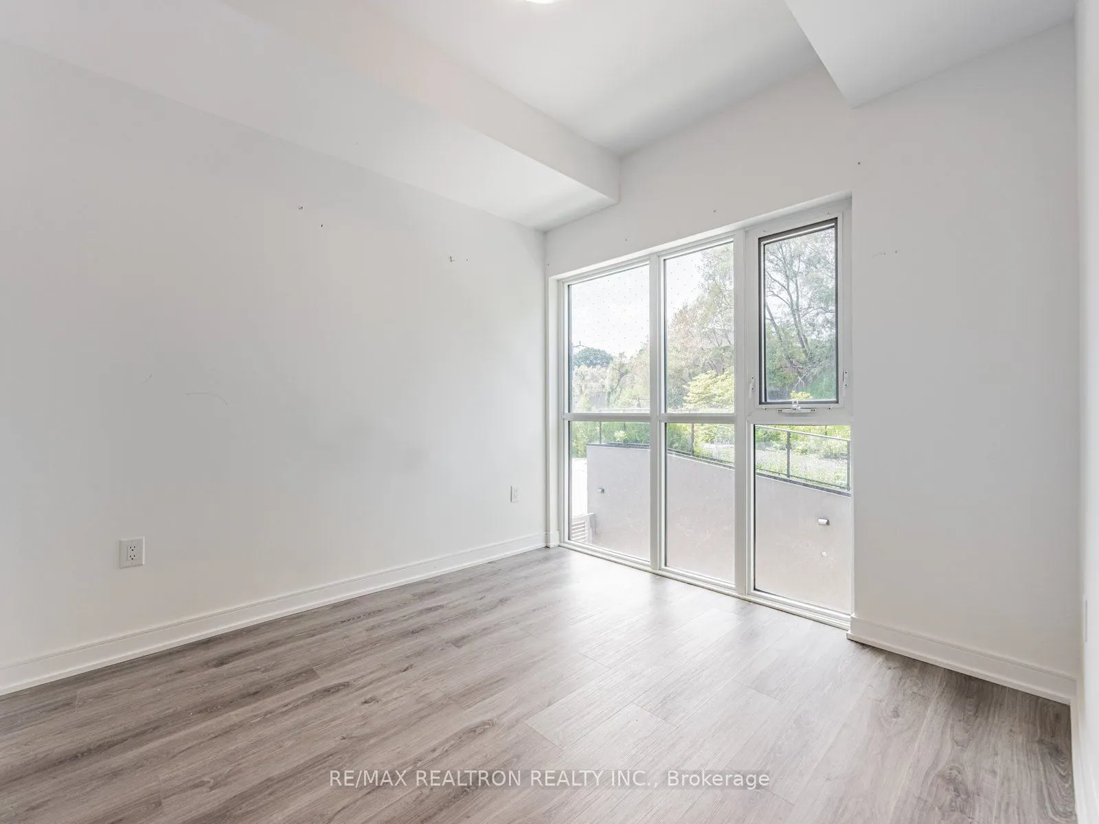 25 Neighbourhood Lane, #205