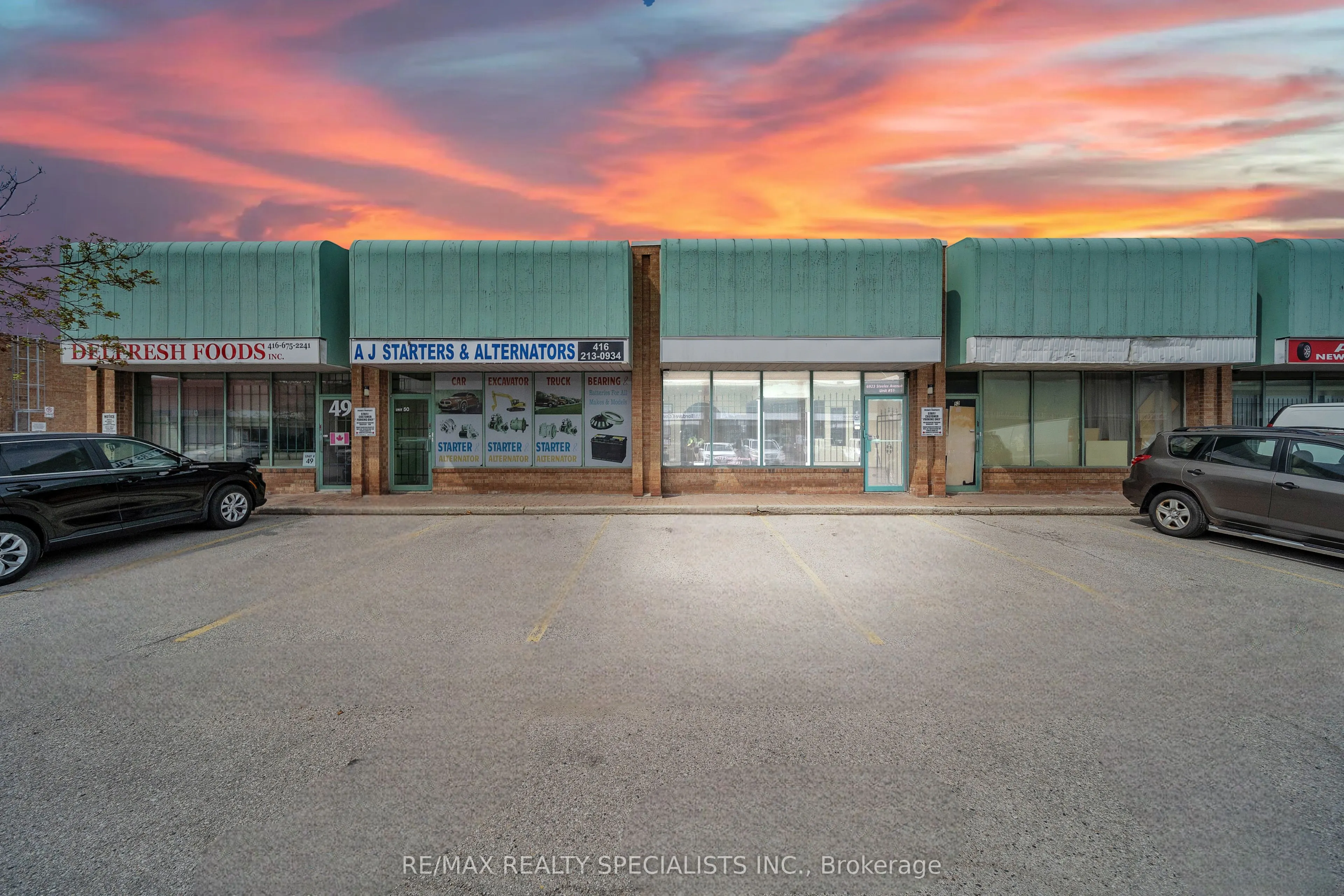 6923 Steeles Avenue W, #51