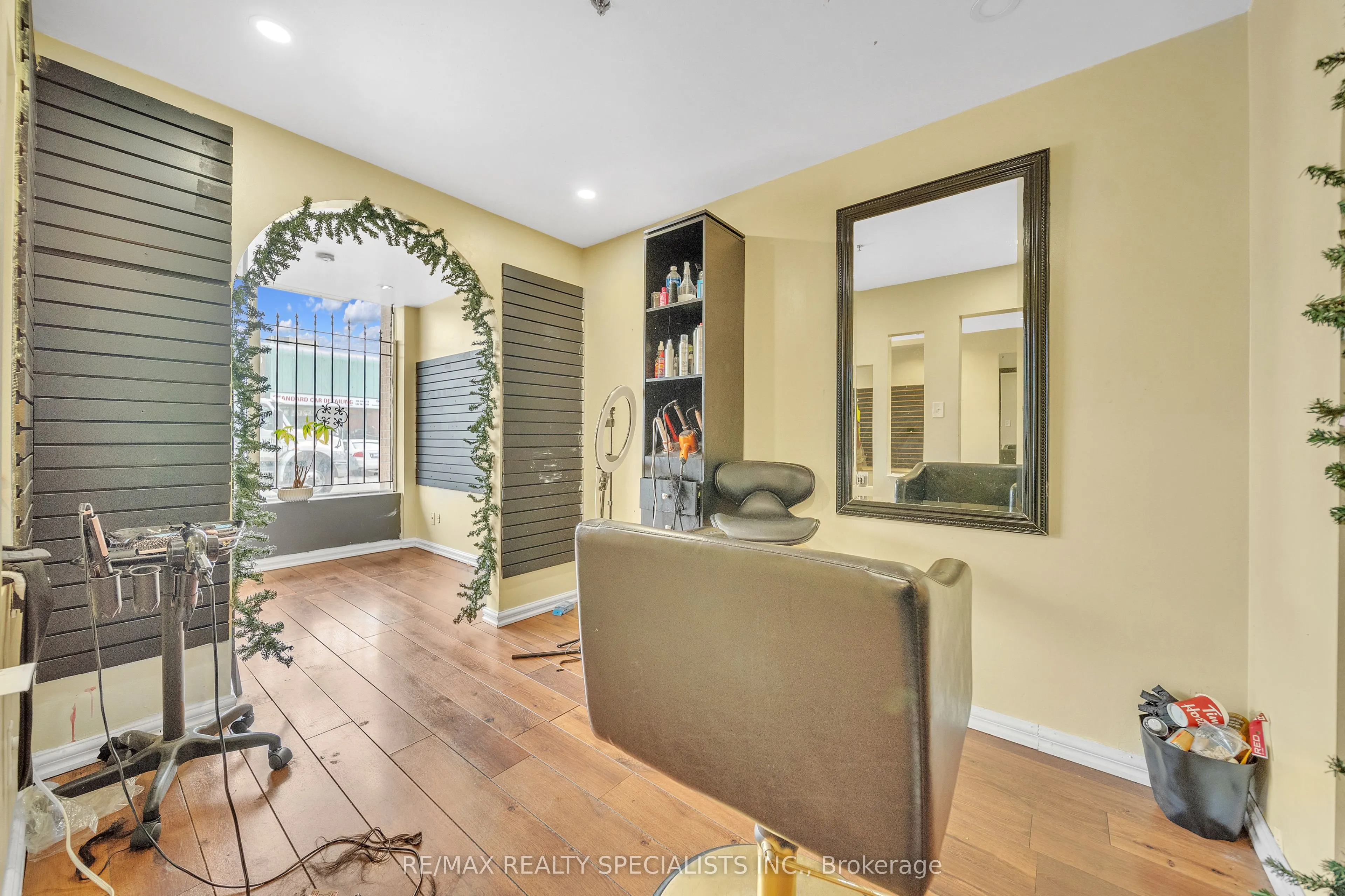 6923 Steeles Avenue W, #51