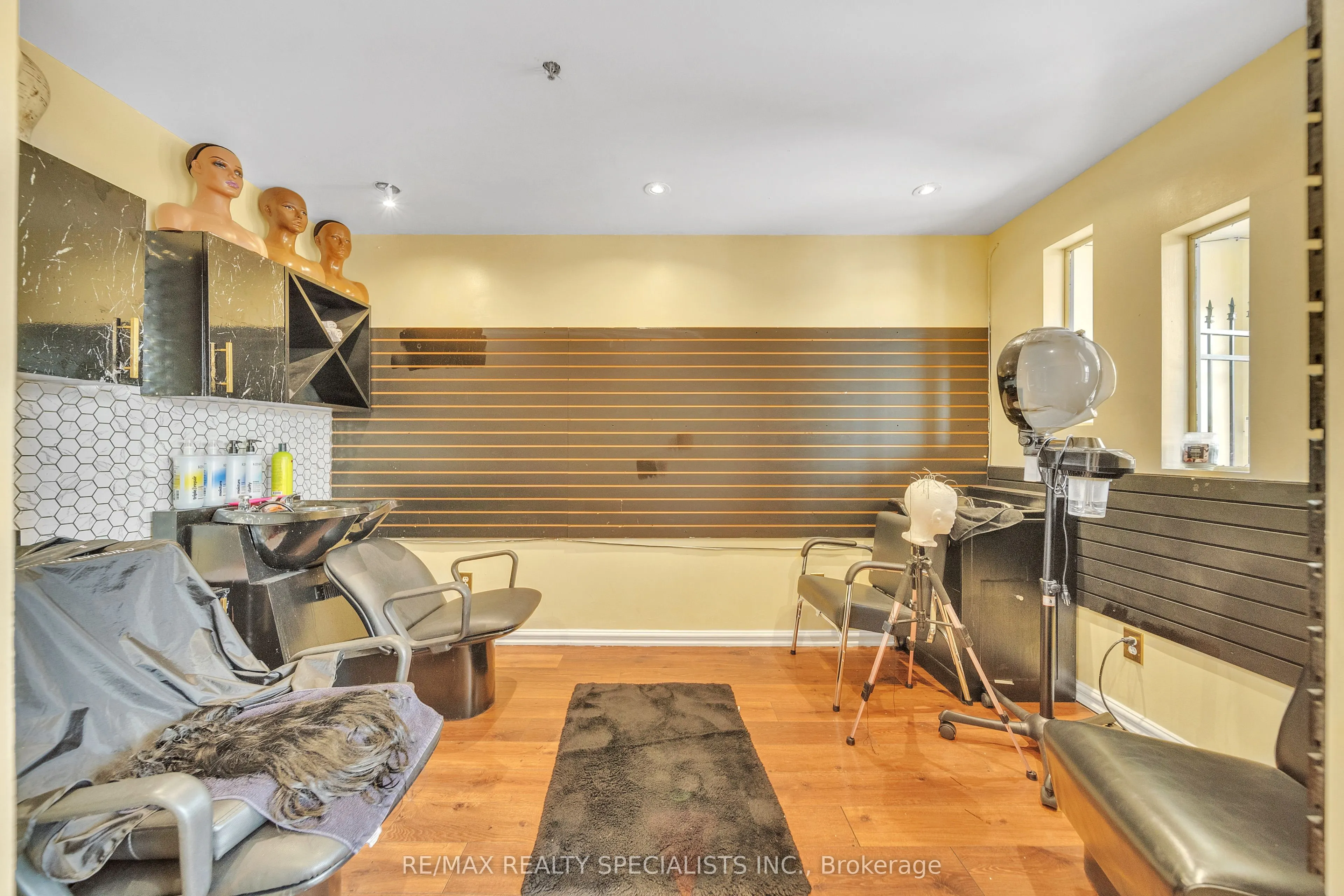 6923 Steeles Avenue W, #51