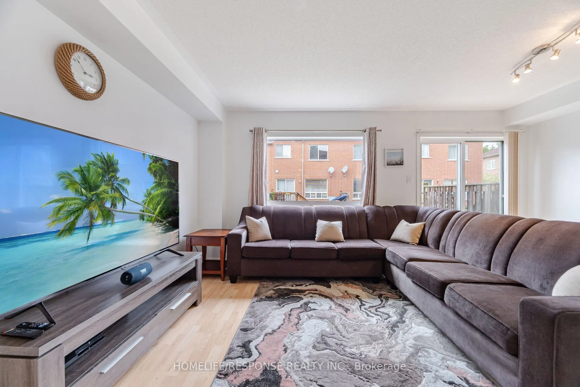 7360 ZINNIA Place, #281