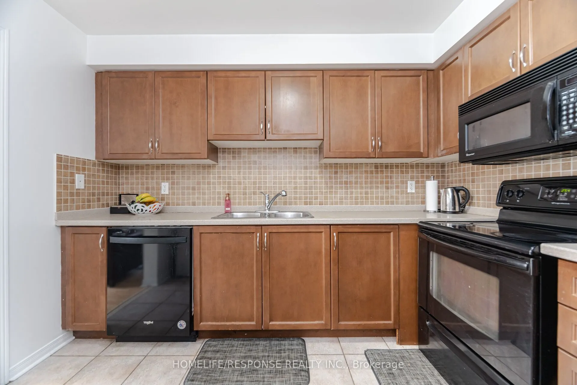 7360 ZINNIA Place, #281