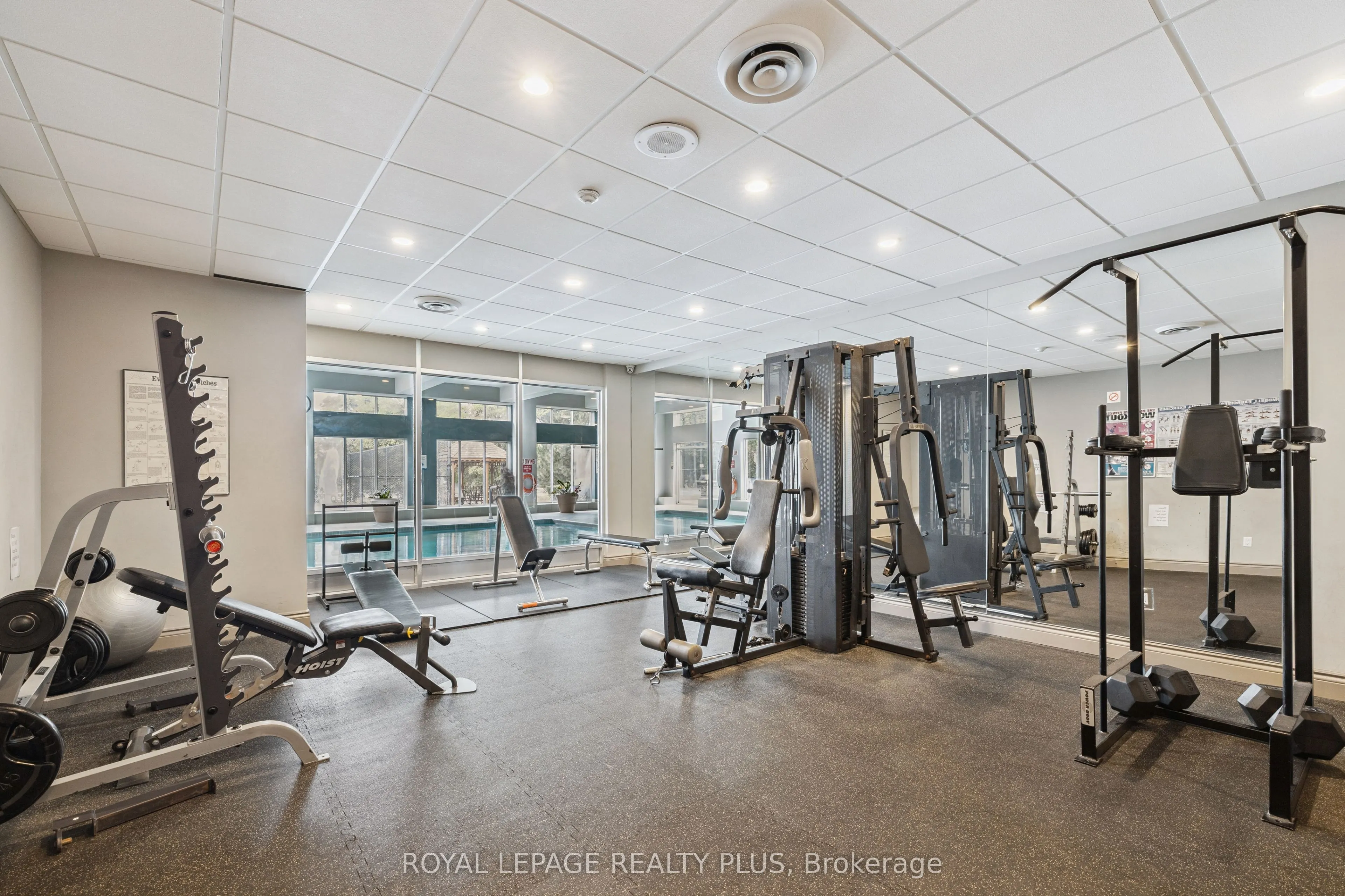 50 Kingsbridge Garden Circle, #712