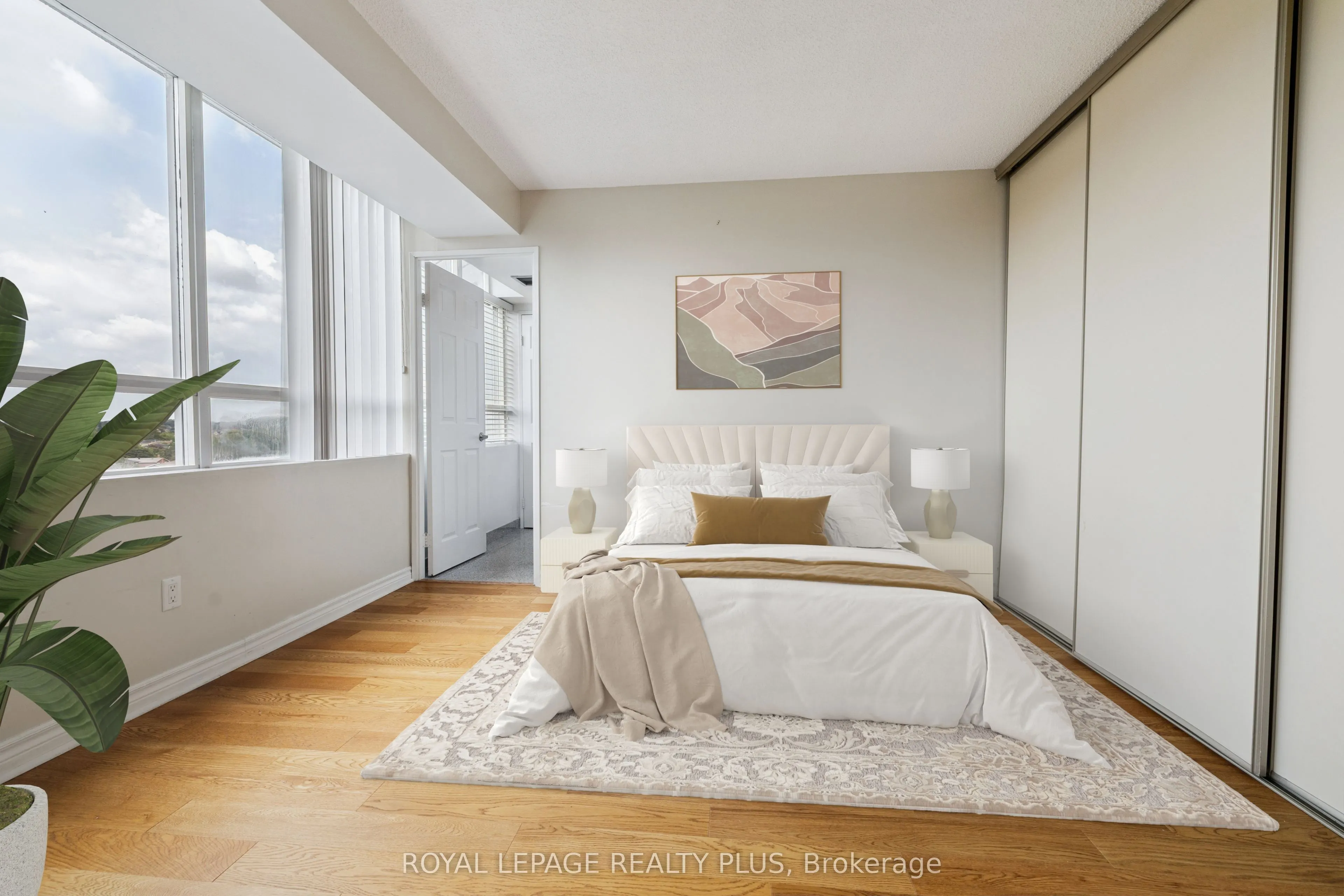 50 Kingsbridge Garden Circle, #712