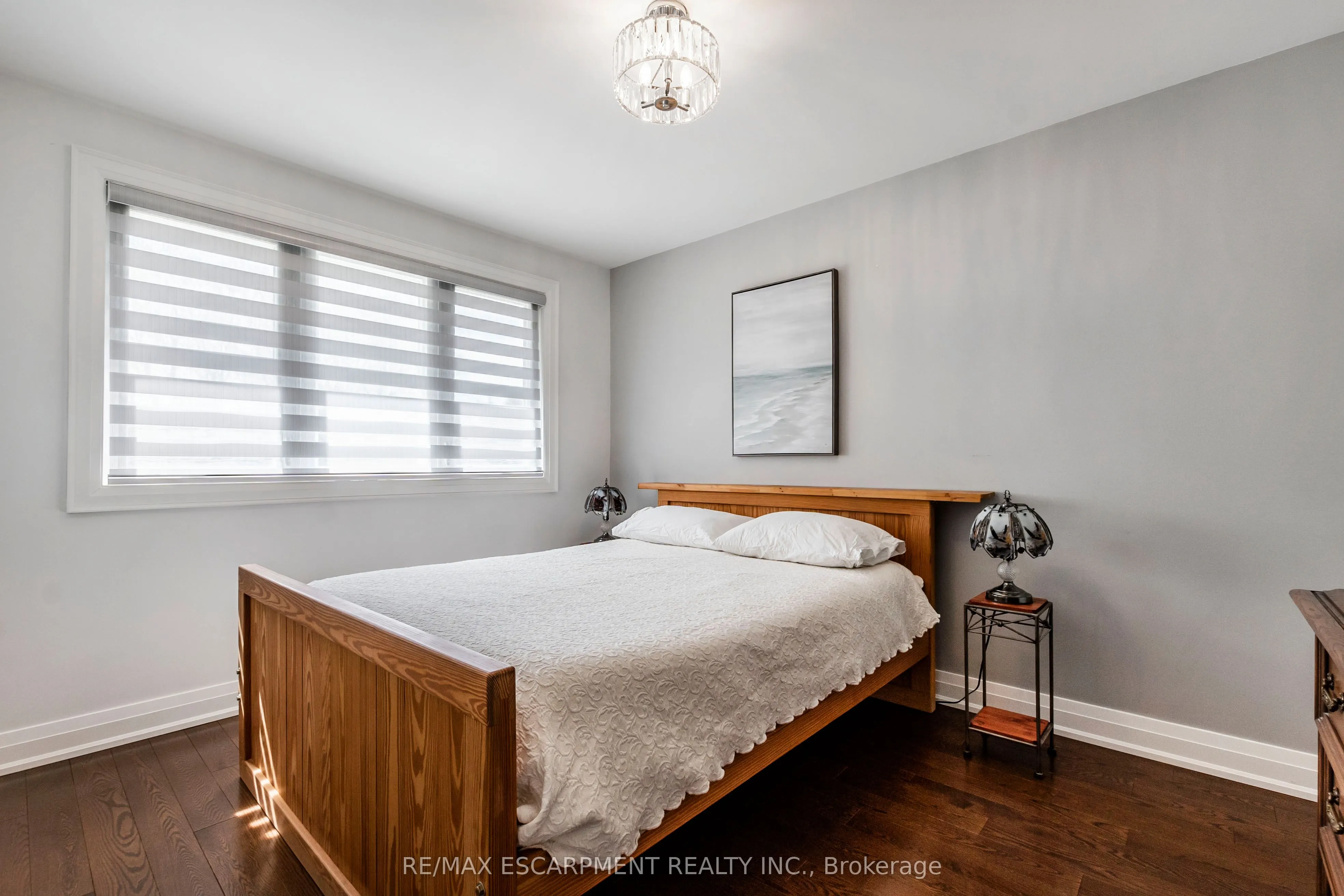 4463 Hawthorne Drive