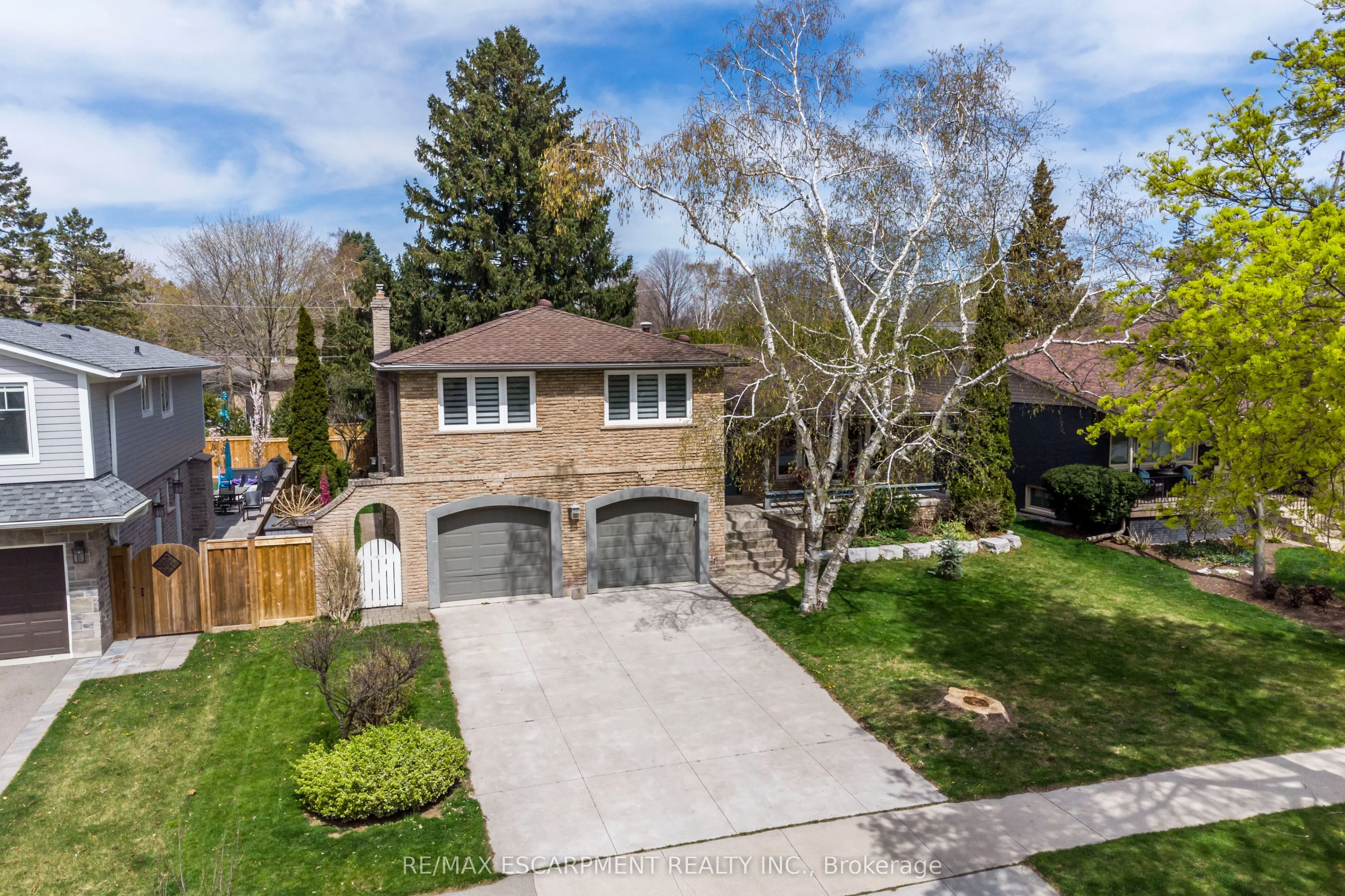 4463 Hawthorne Drive