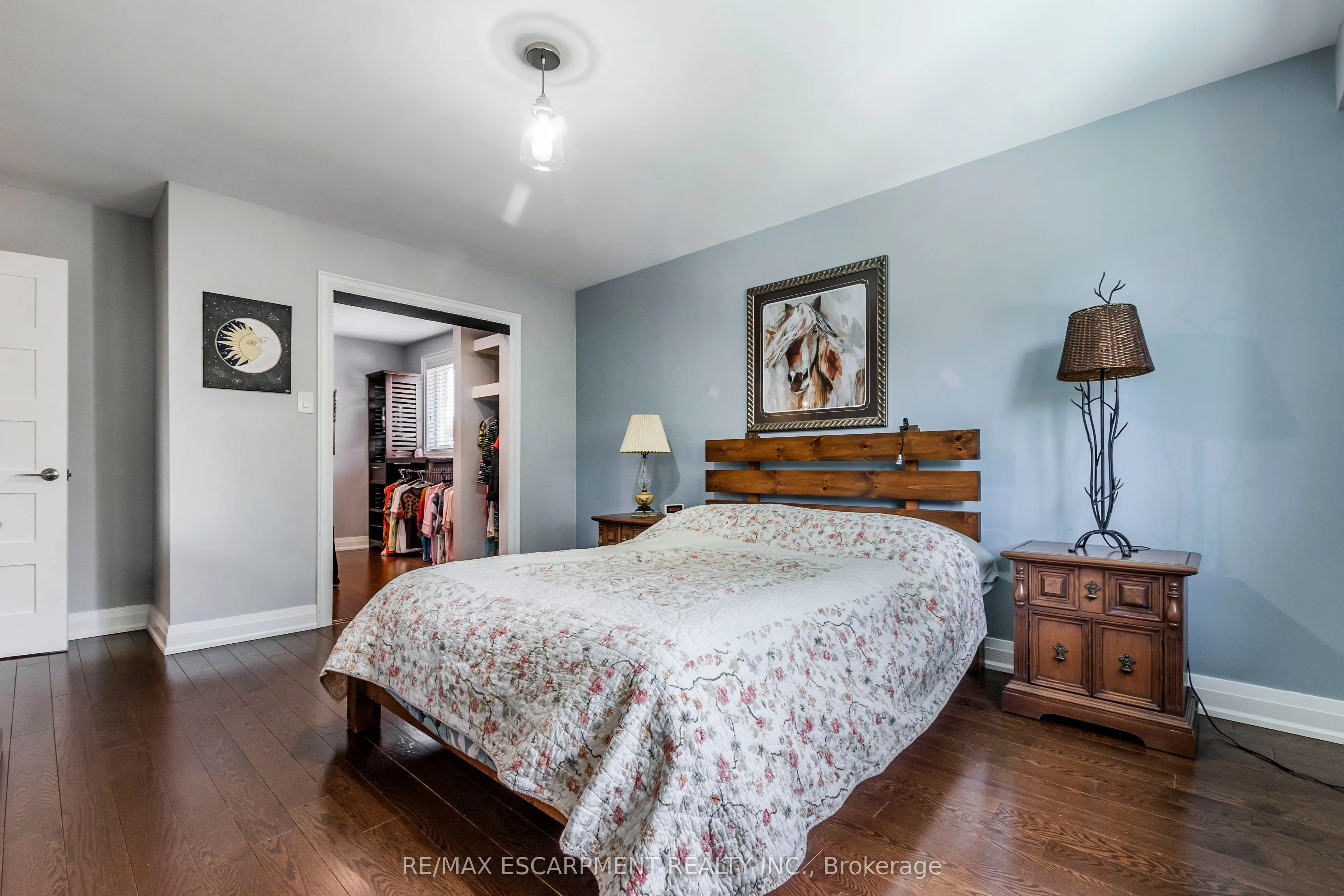 4463 Hawthorne Drive