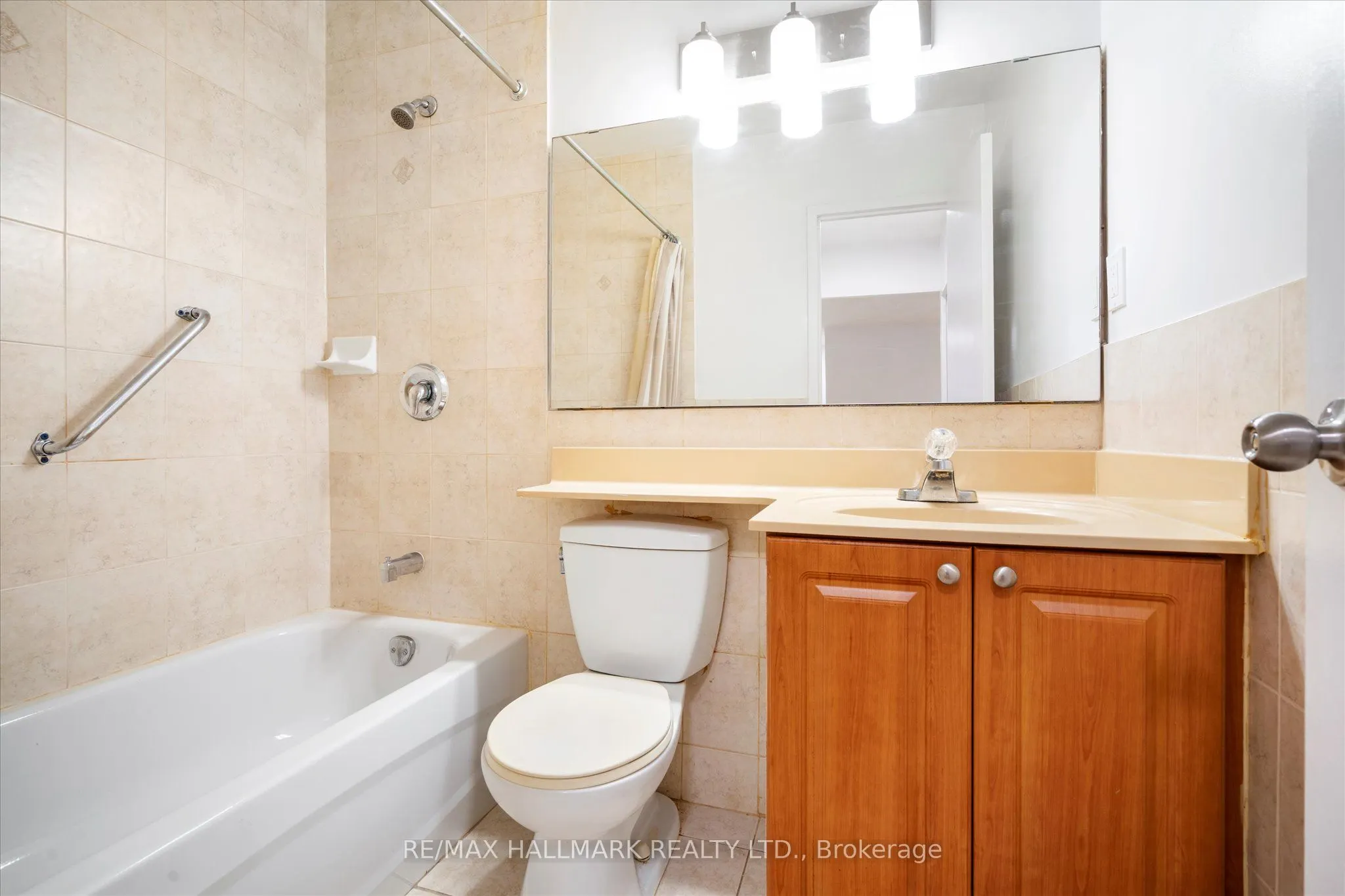 3320 Fieldgate Drive, #404