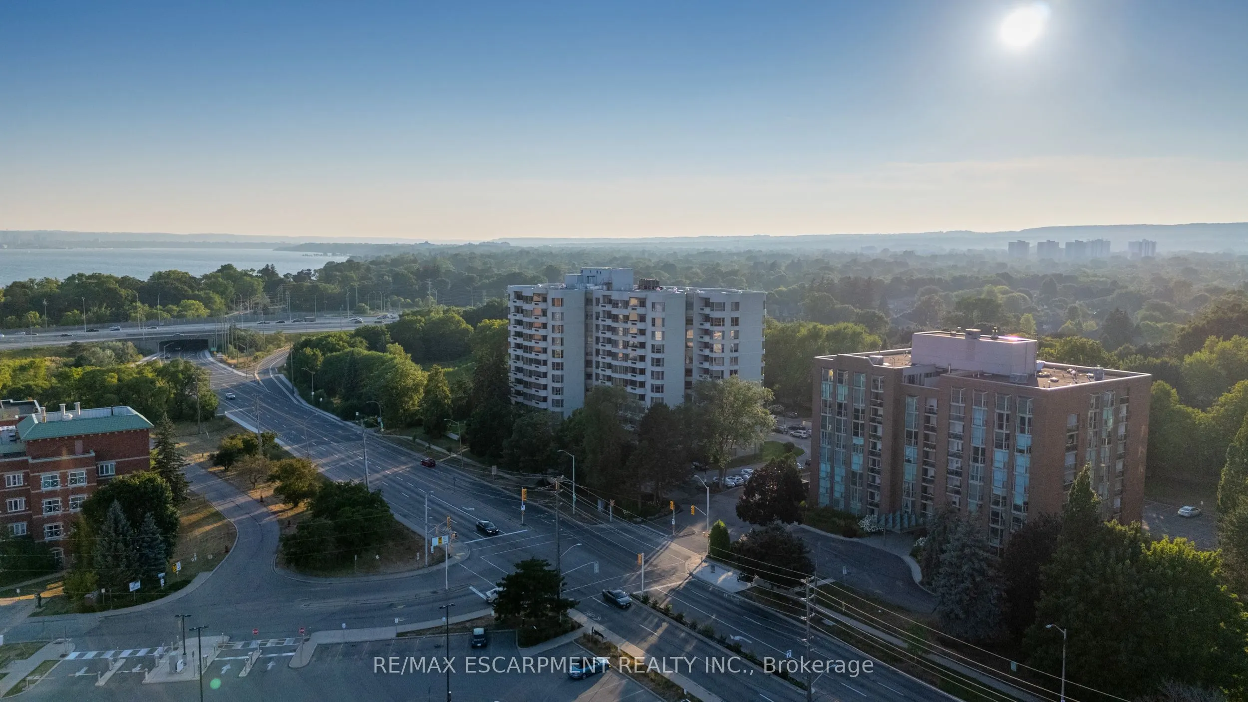 1201 North Shore Boulevard E, #302