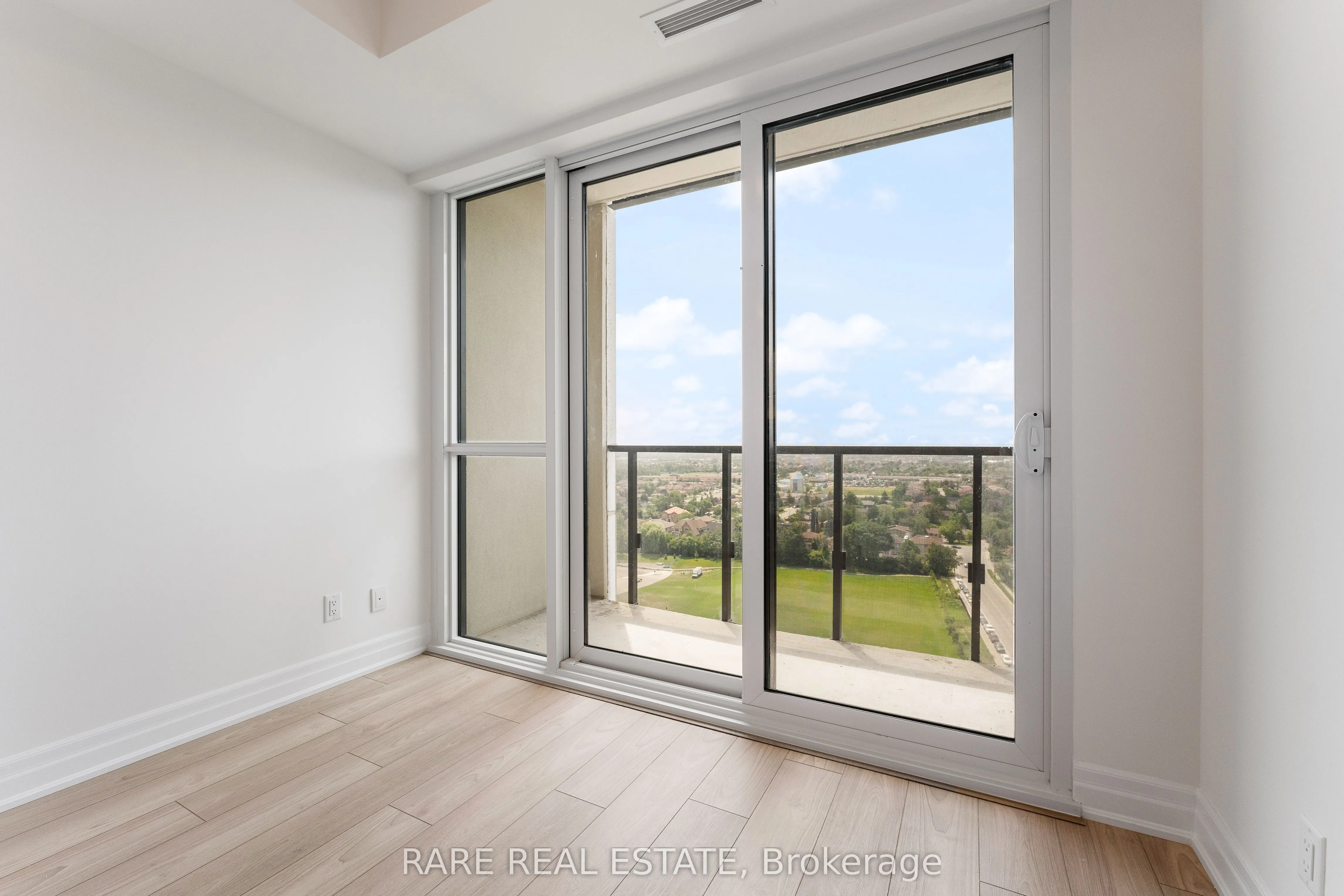36 Elm Drive W, #2108