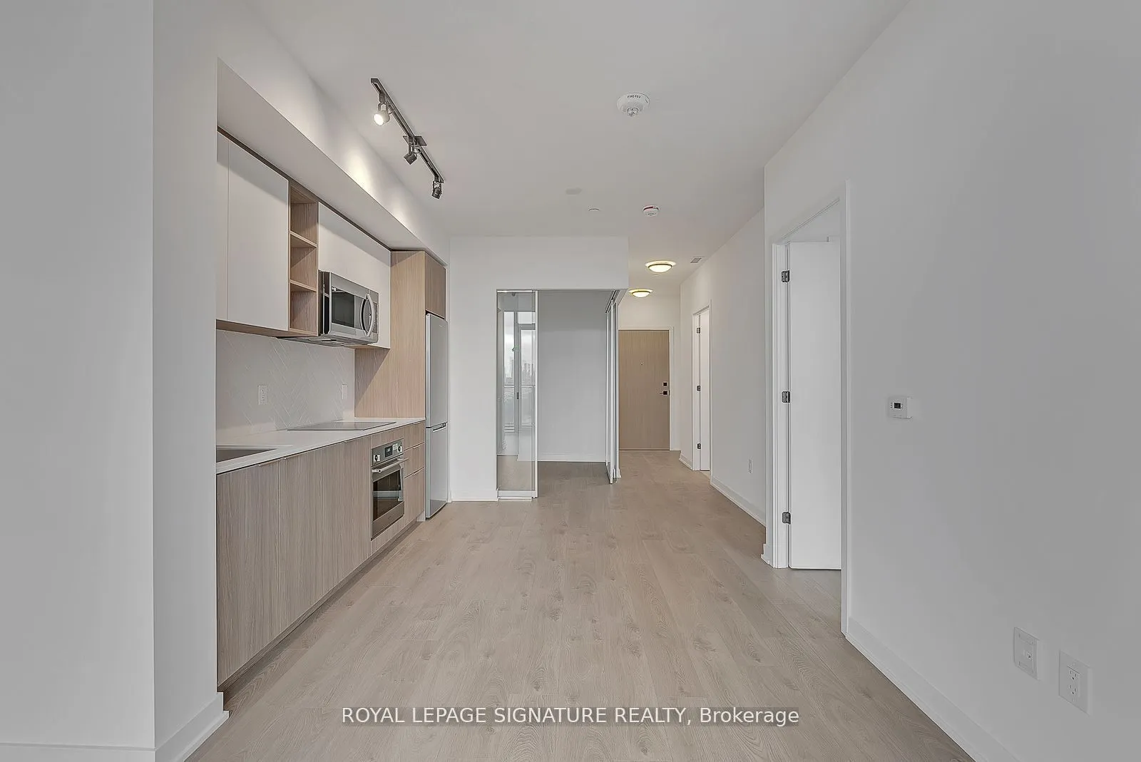 36 Zorra Street, #905