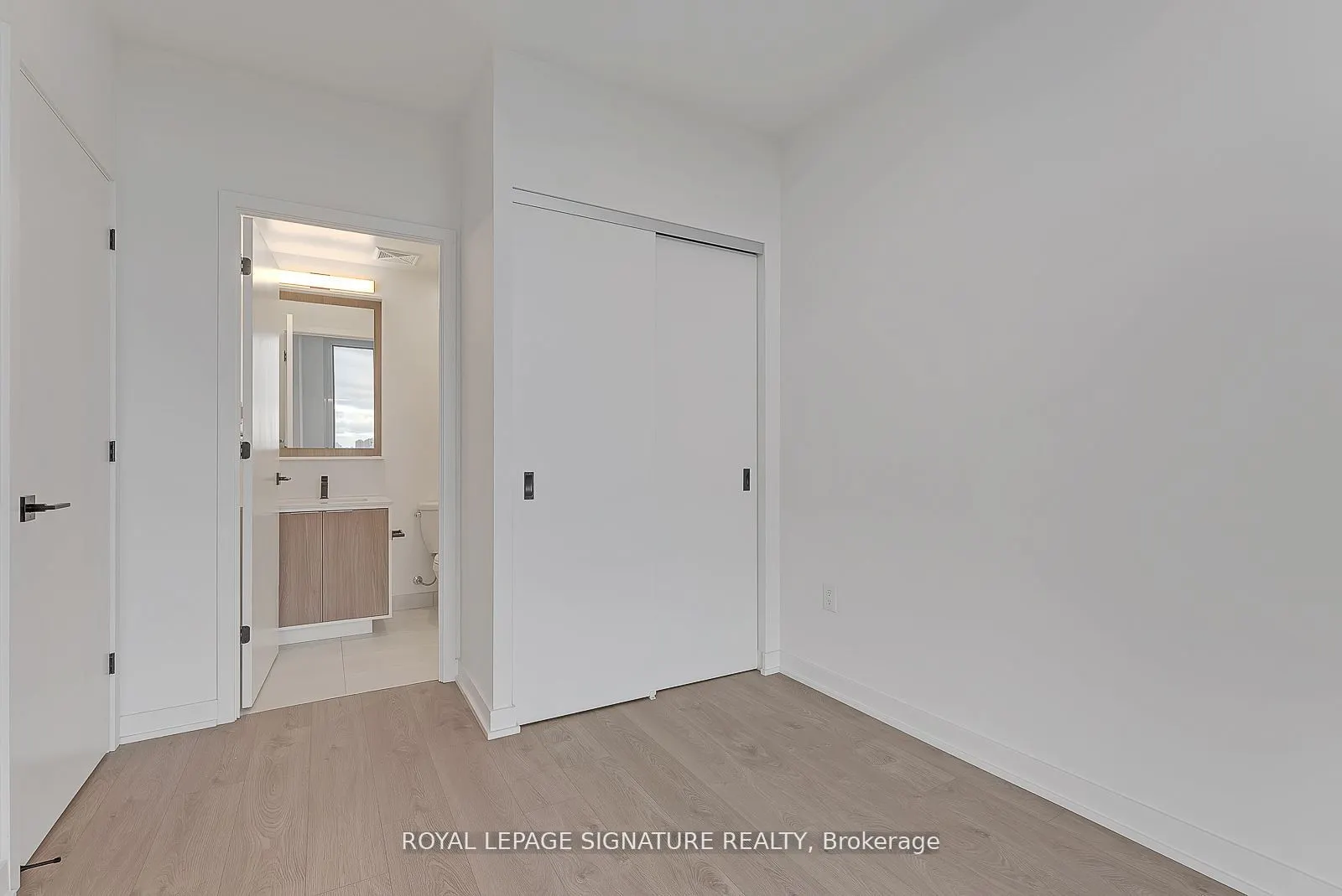 36 Zorra Street, #905