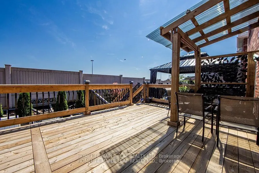 24 Gulfbrook Circle