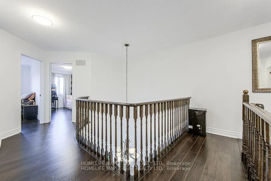 24 Gulfbrook Circle