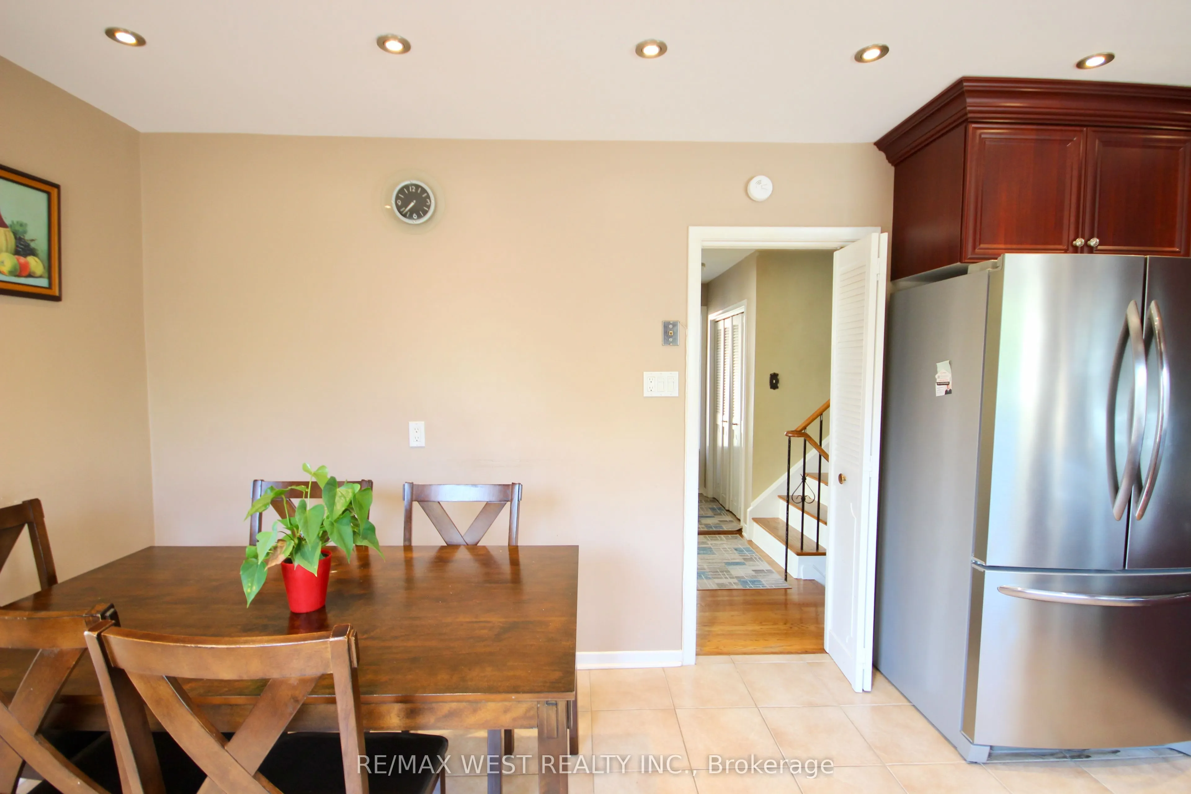 84 Orpington Crescent