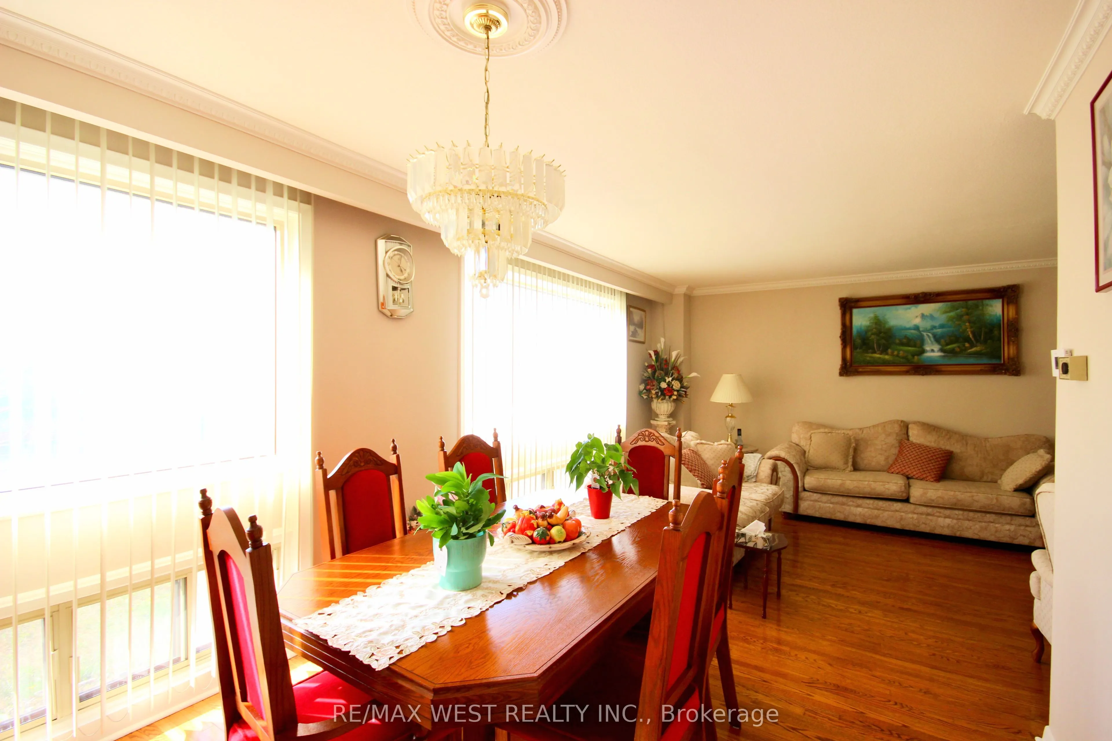 84 Orpington Crescent