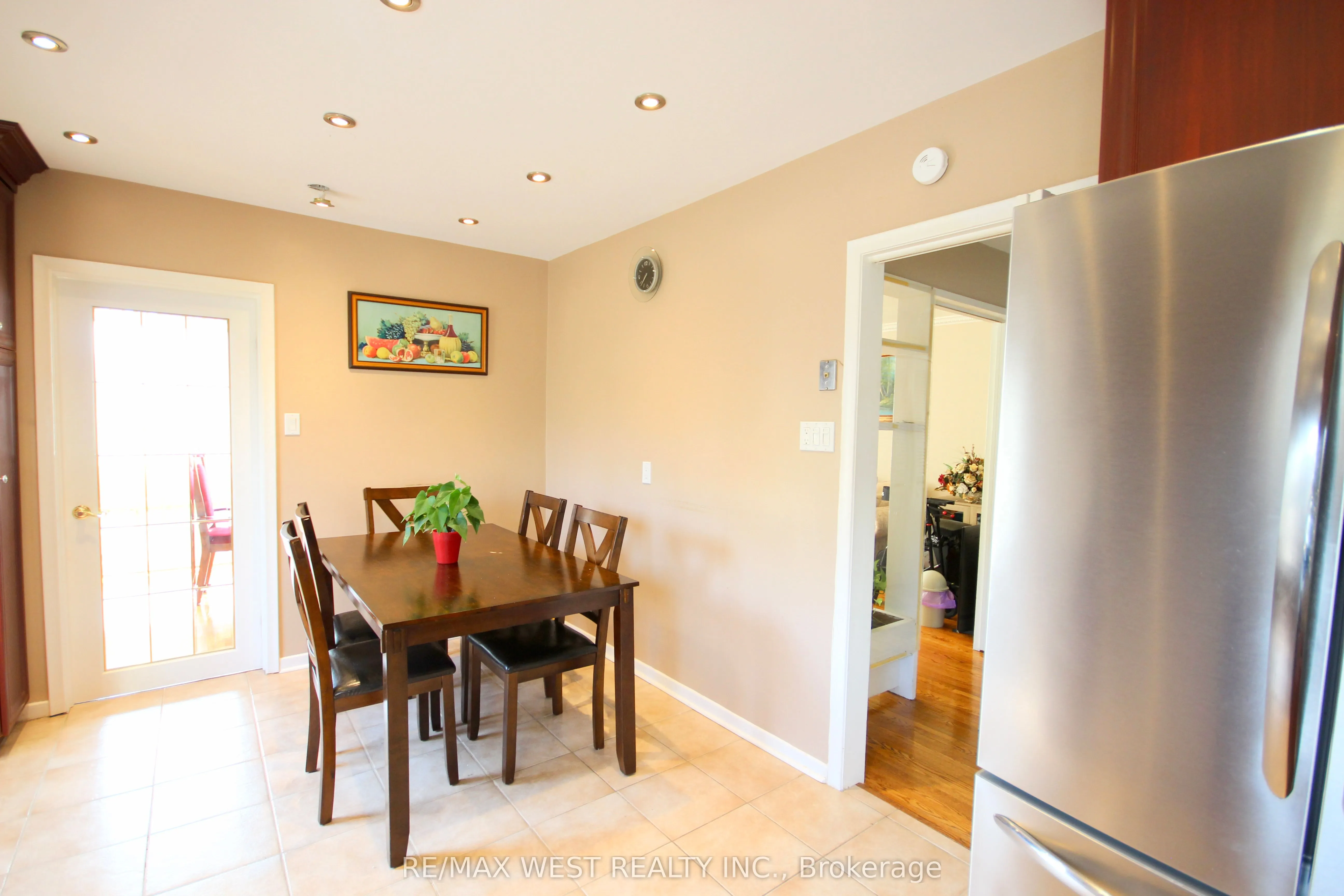 84 Orpington Crescent