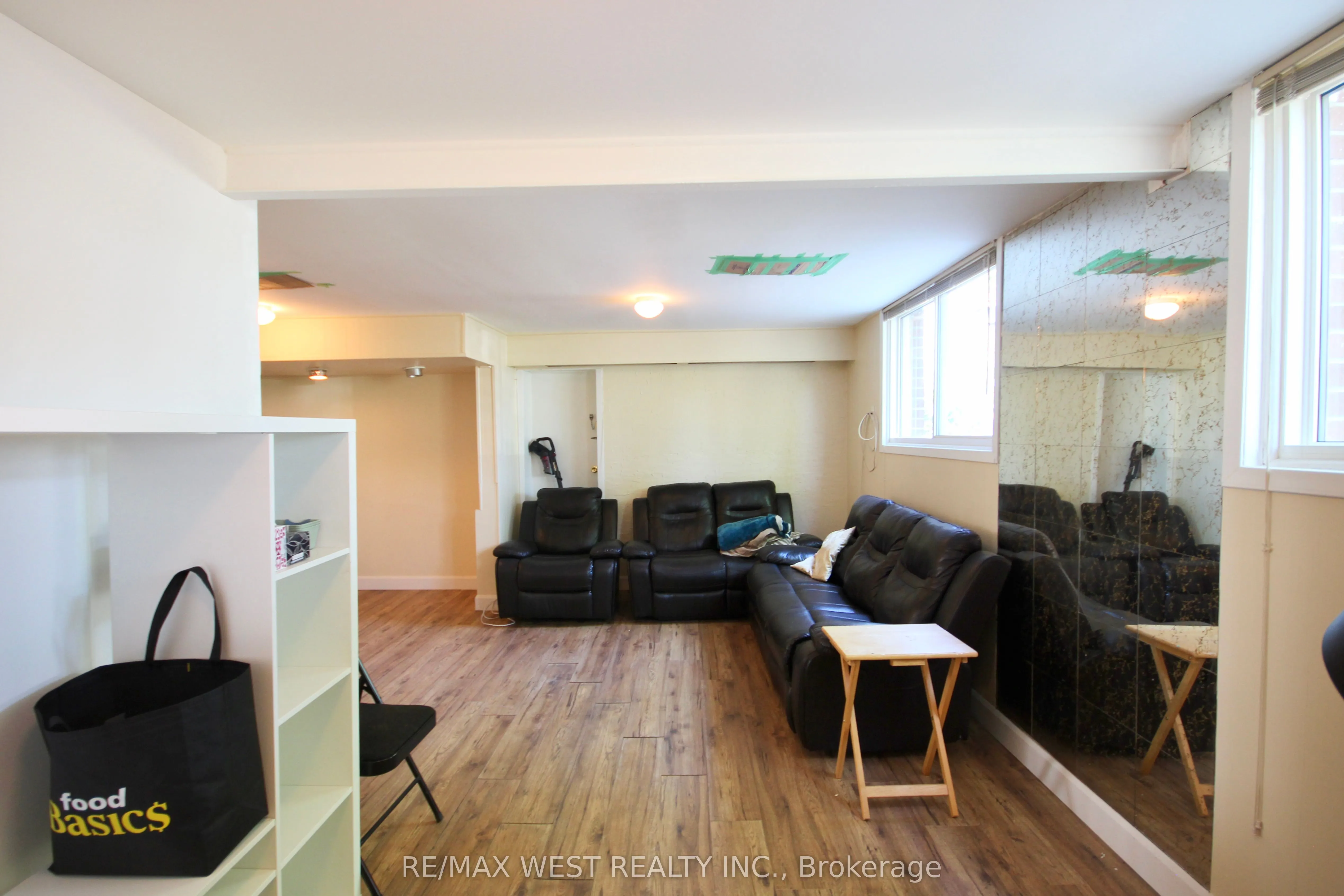 84 Orpington Crescent