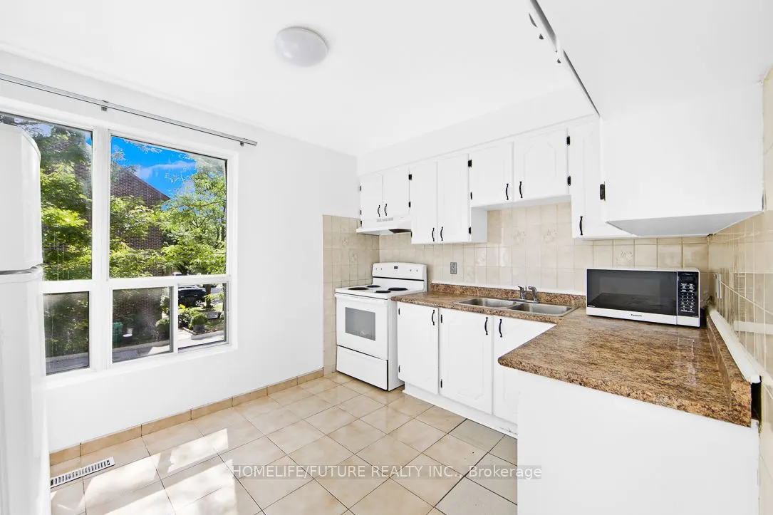 4020 Brandon Gate Drive, #2