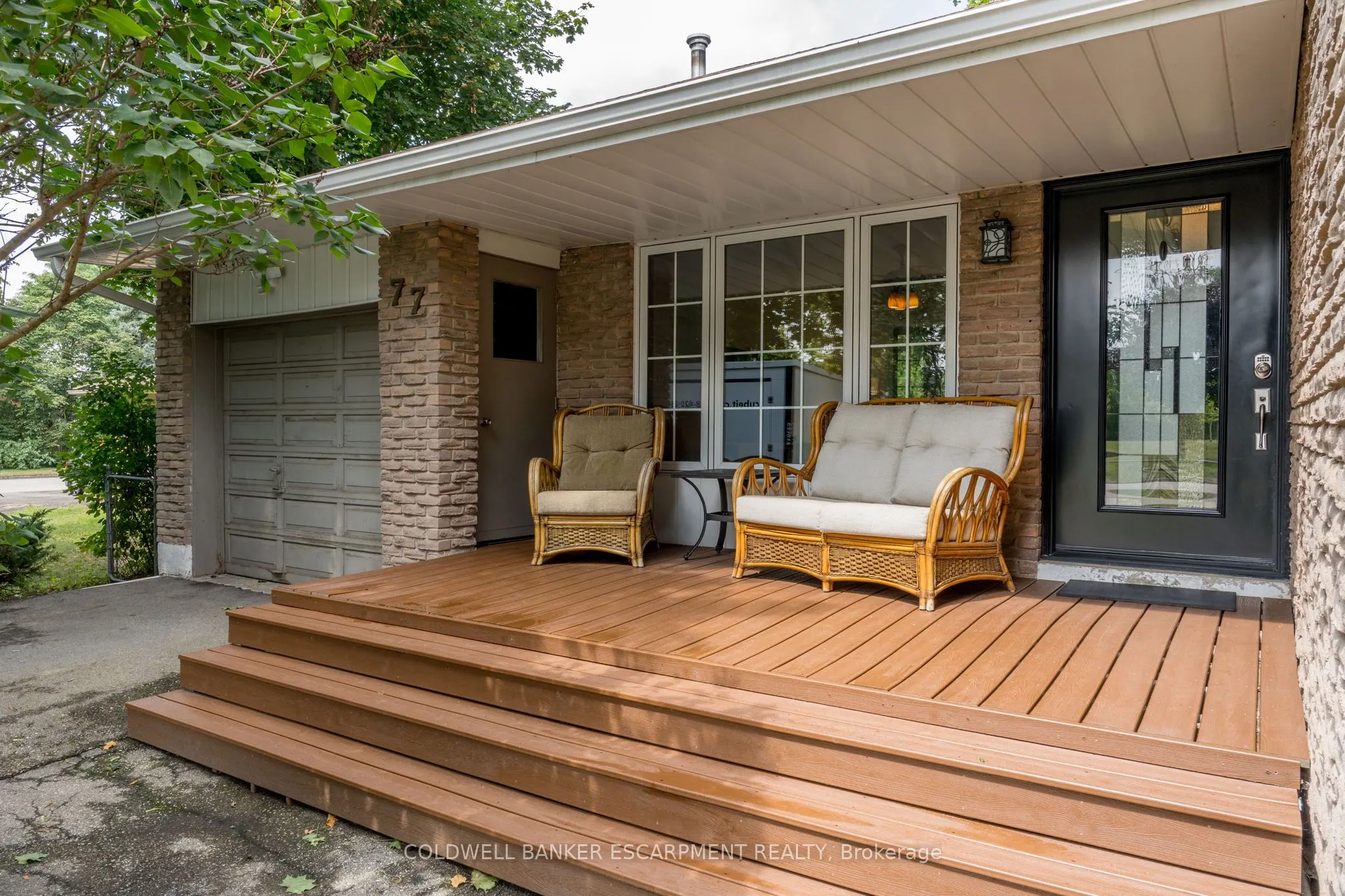 77 Elizabeth Drive
