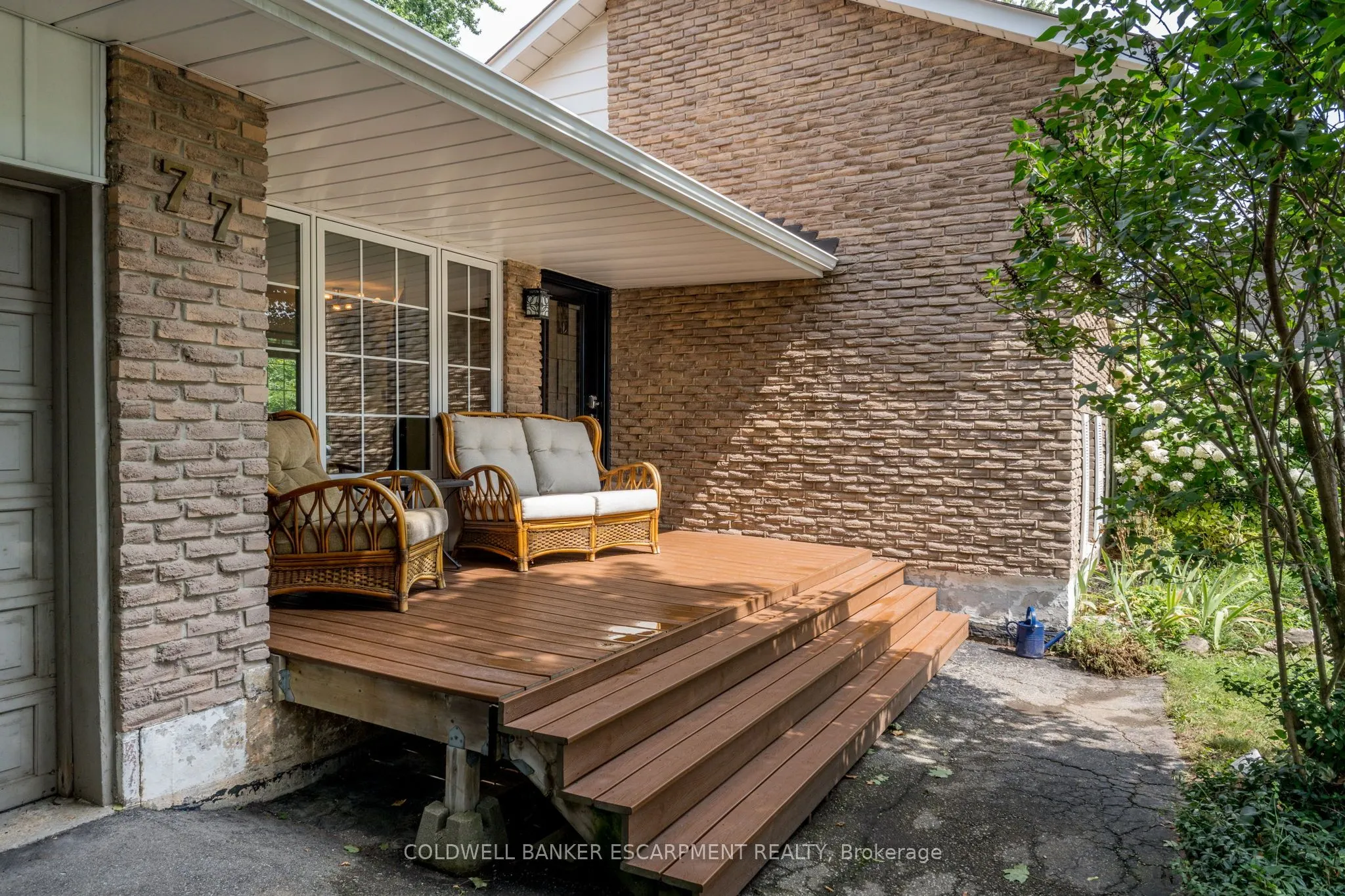 77 Elizabeth Drive