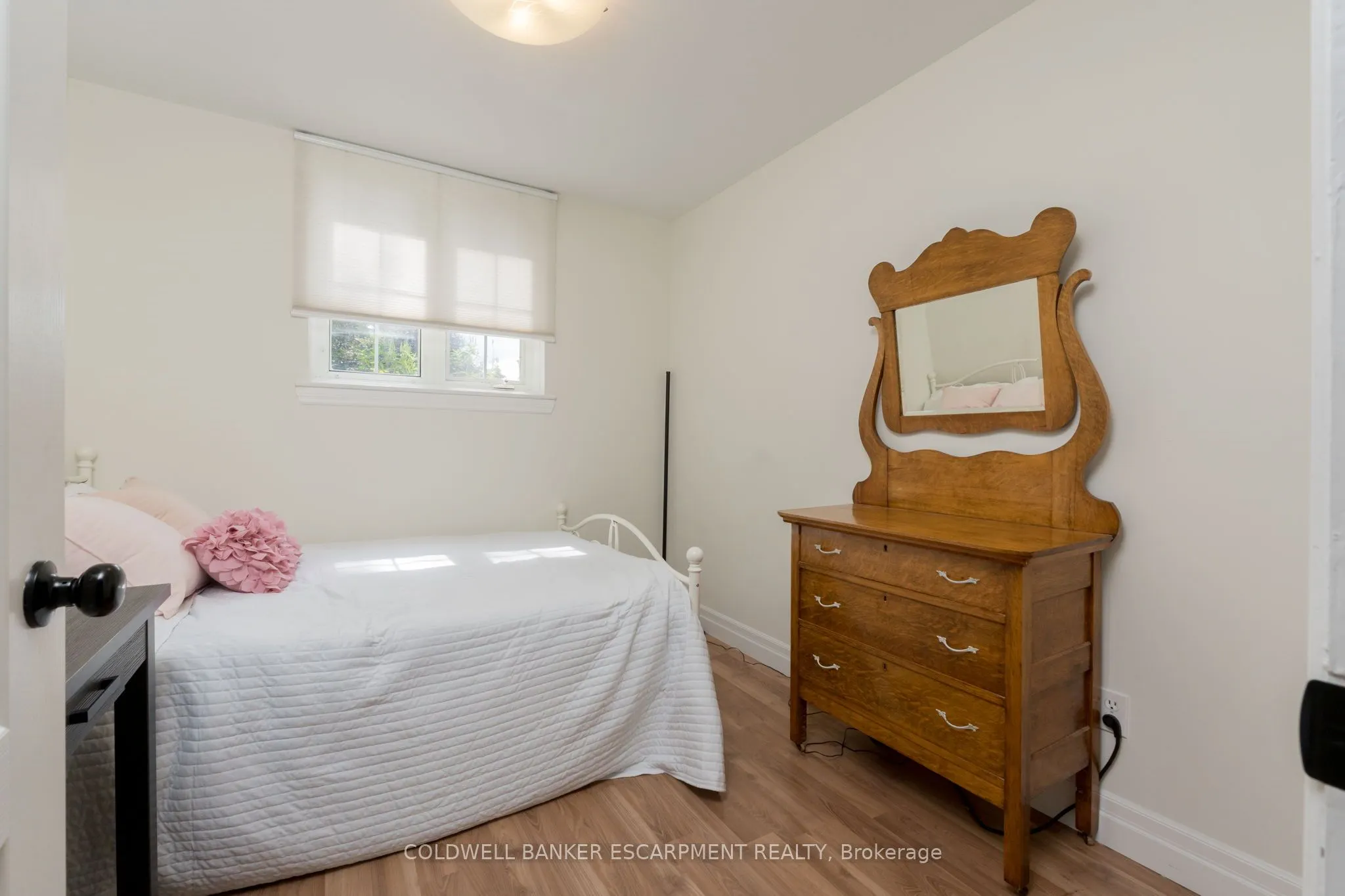 77 Elizabeth Drive