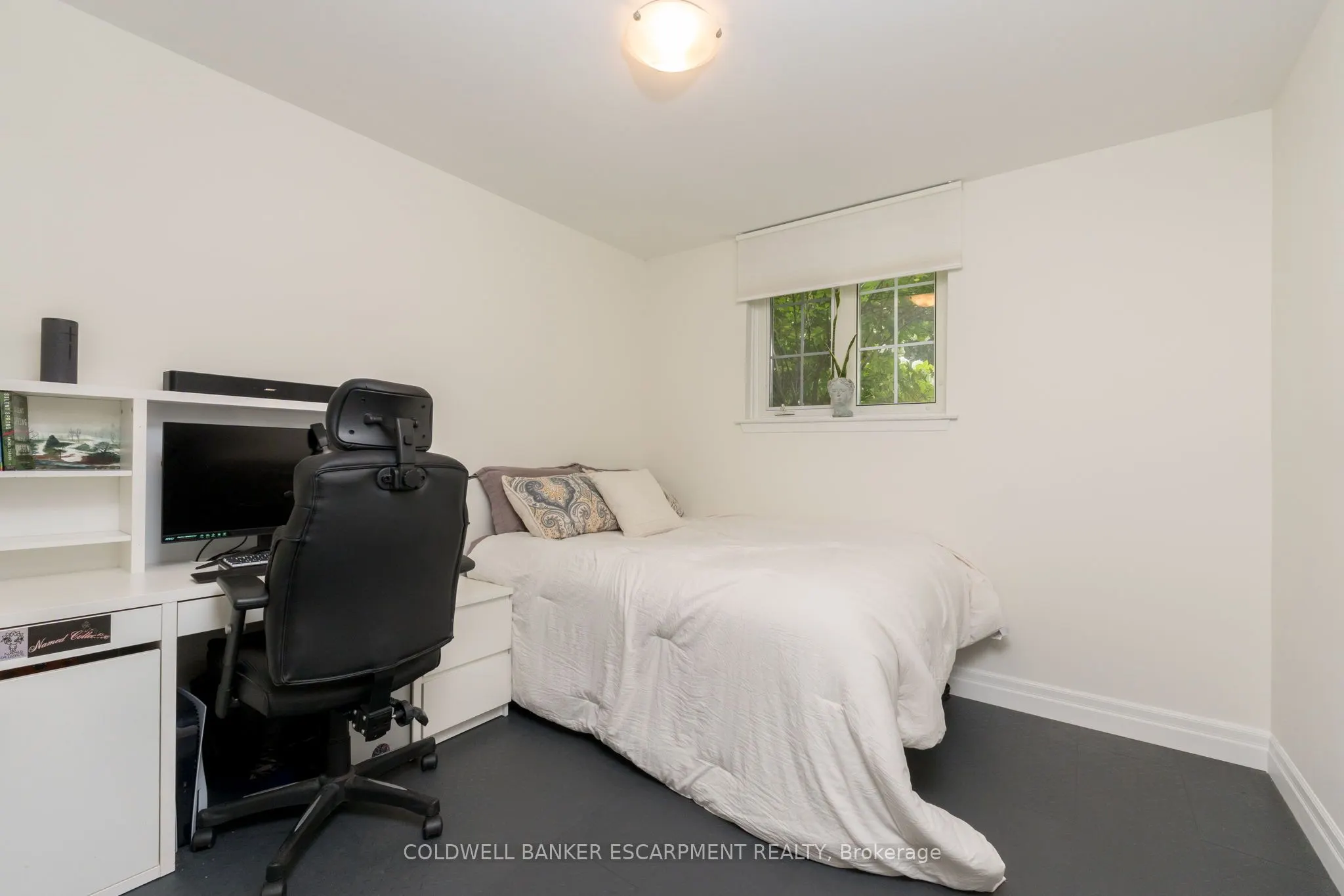 77 Elizabeth Drive