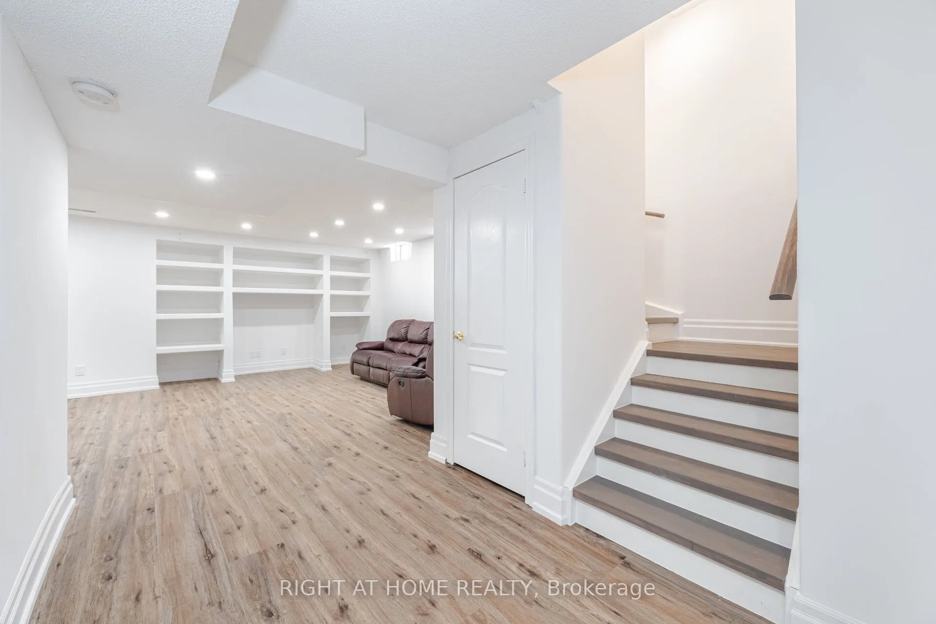 3737 Brinwood Gate
