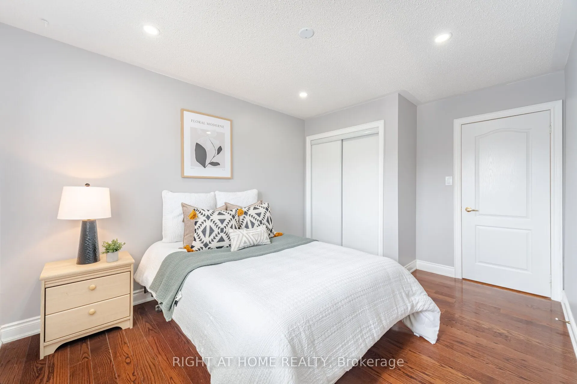 3737 Brinwood Gate