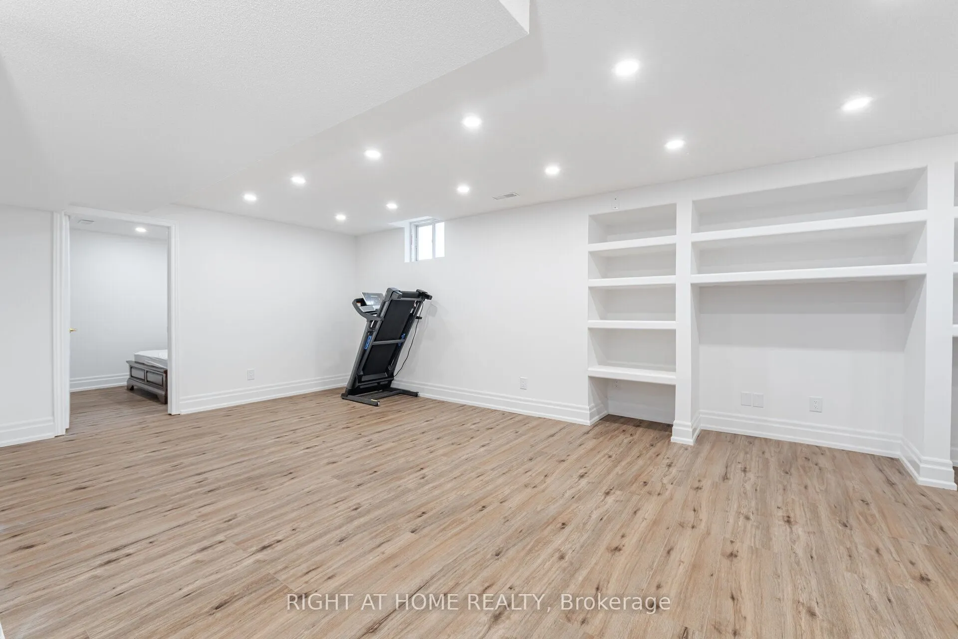 3737 Brinwood Gate
