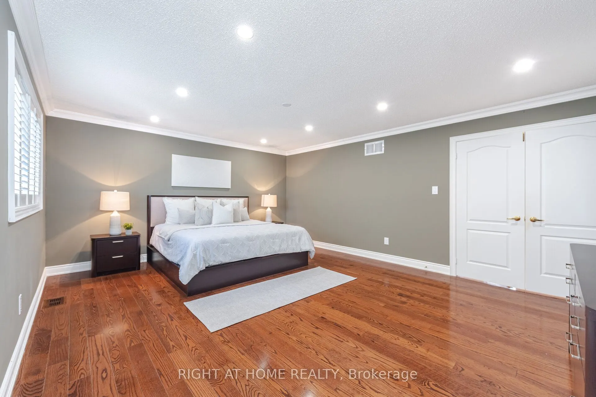 3737 Brinwood Gate