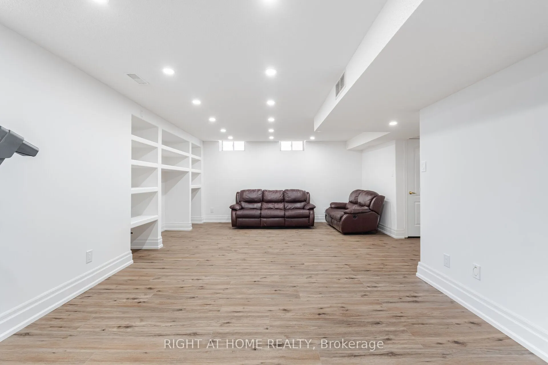 3737 Brinwood Gate