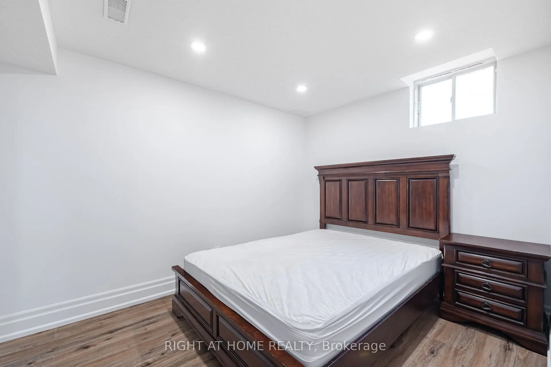 3737 Brinwood Gate