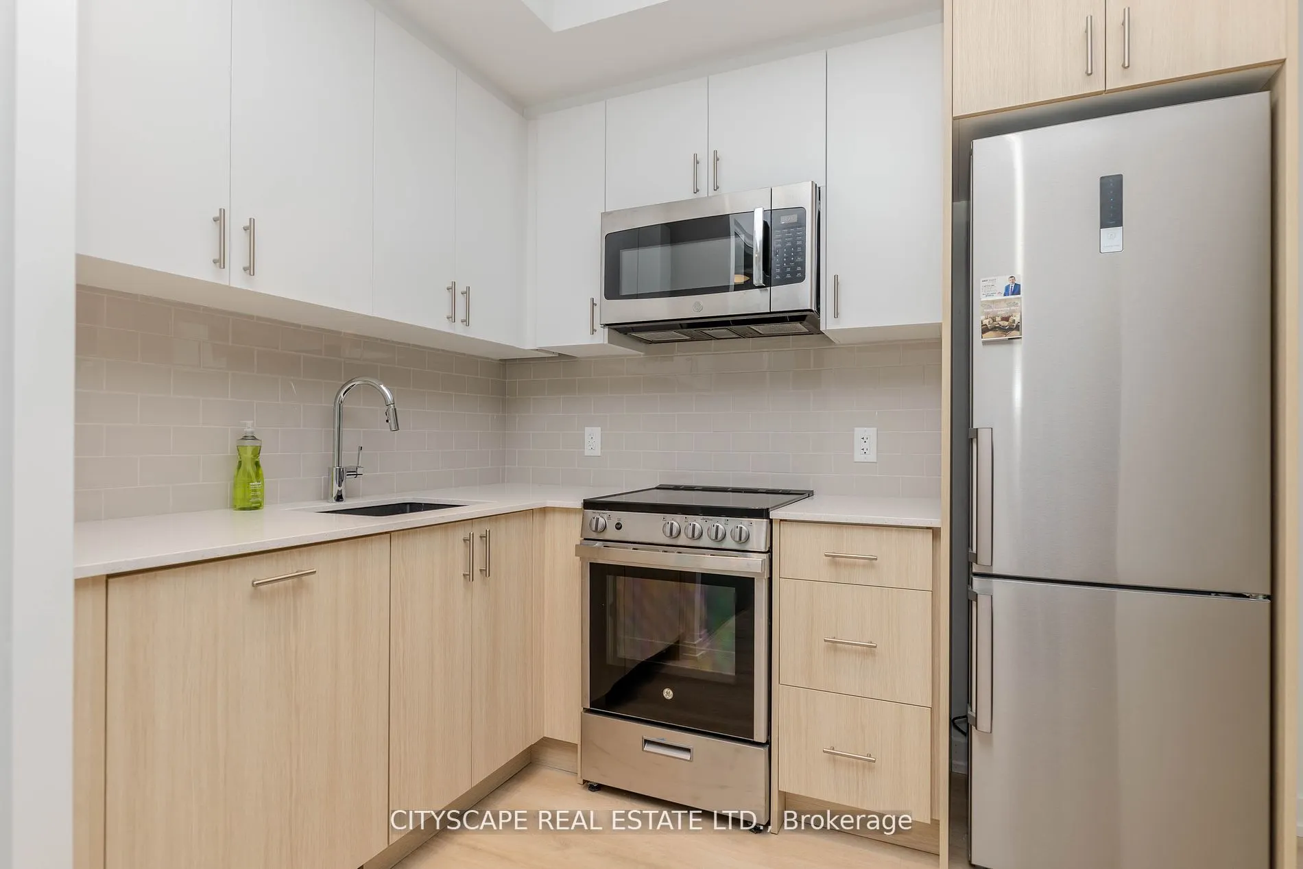 1195 The Queensway Way, #1006
