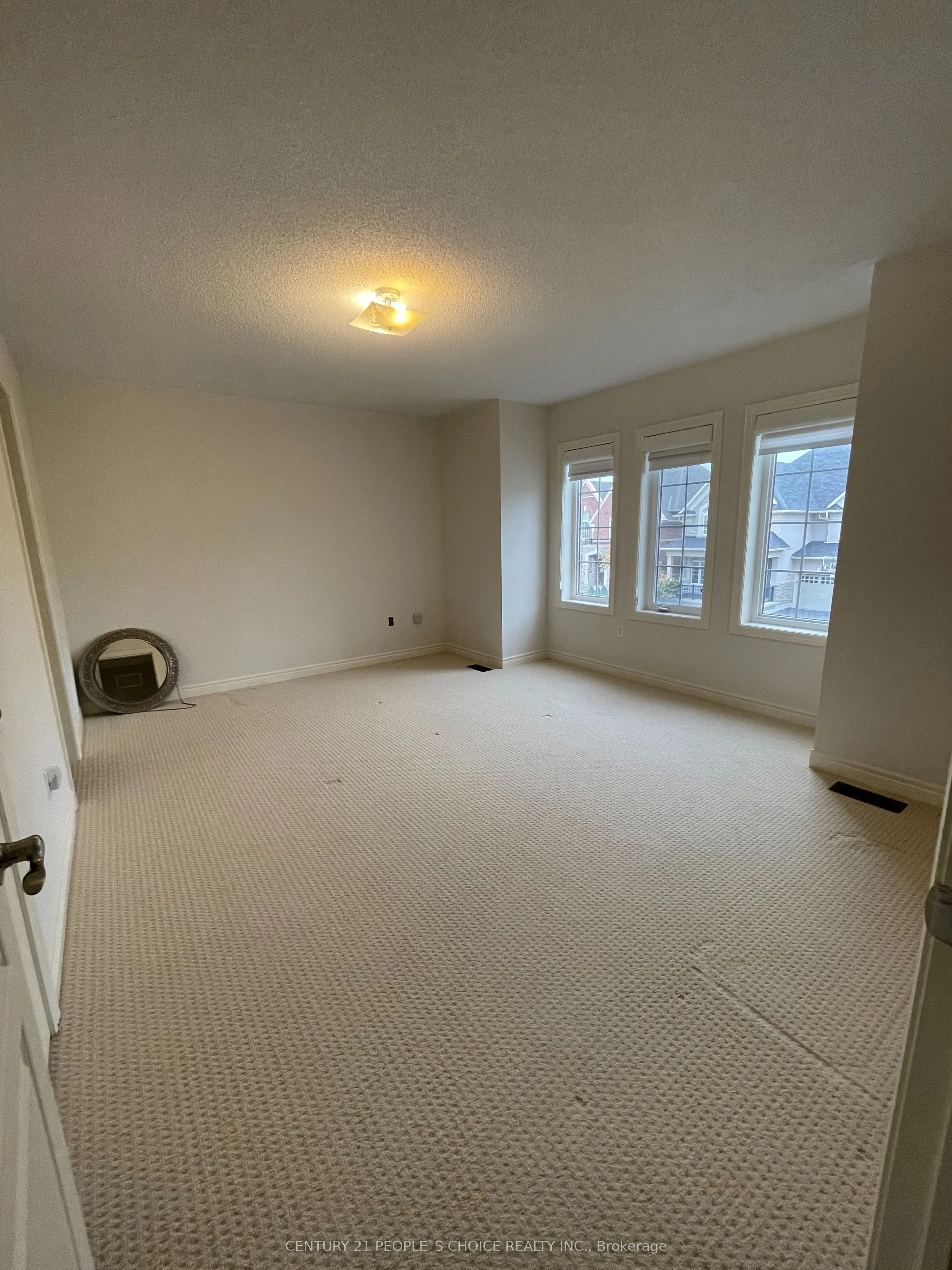 430 Hidden Trail