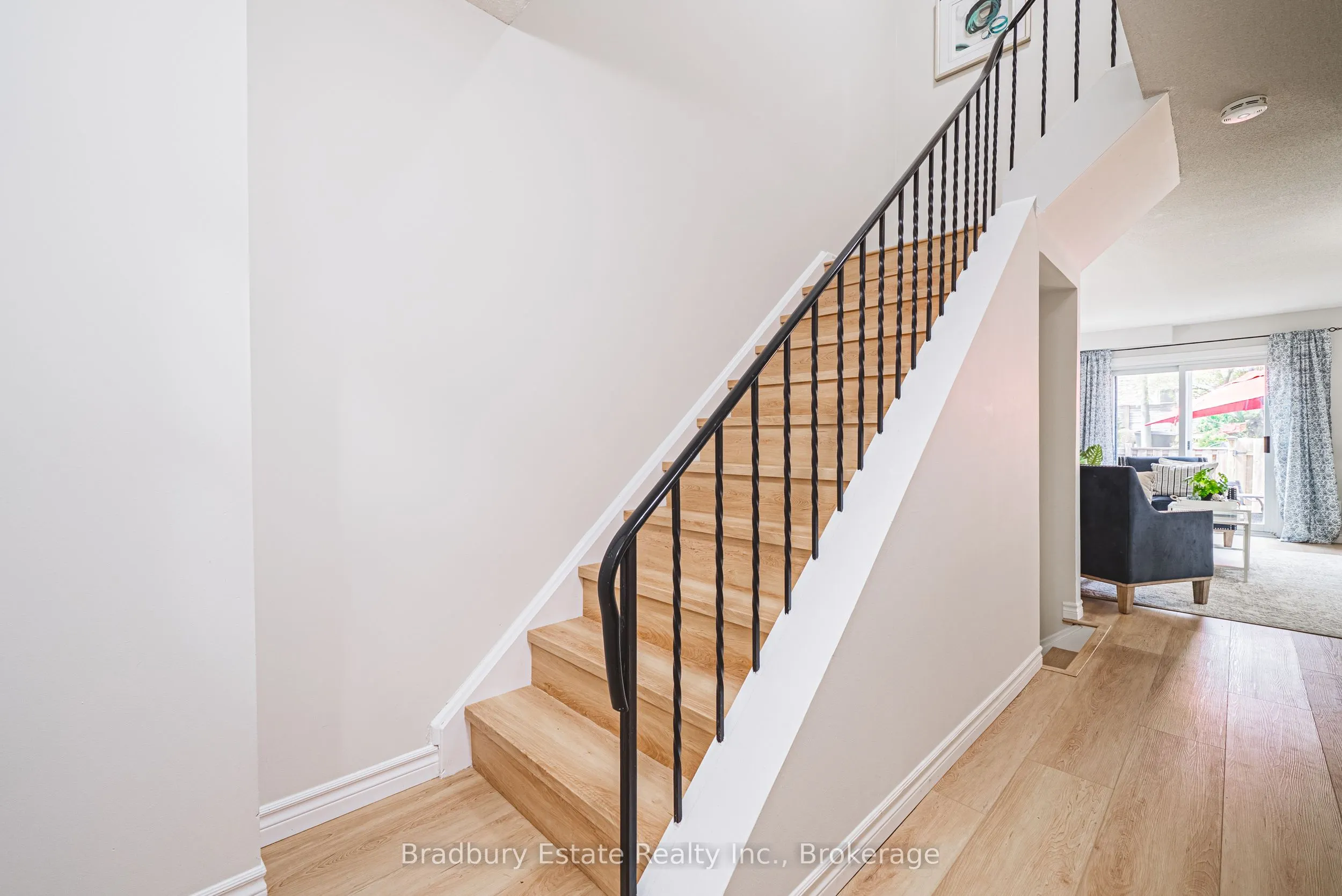 2301 Cavendish Drive, #137