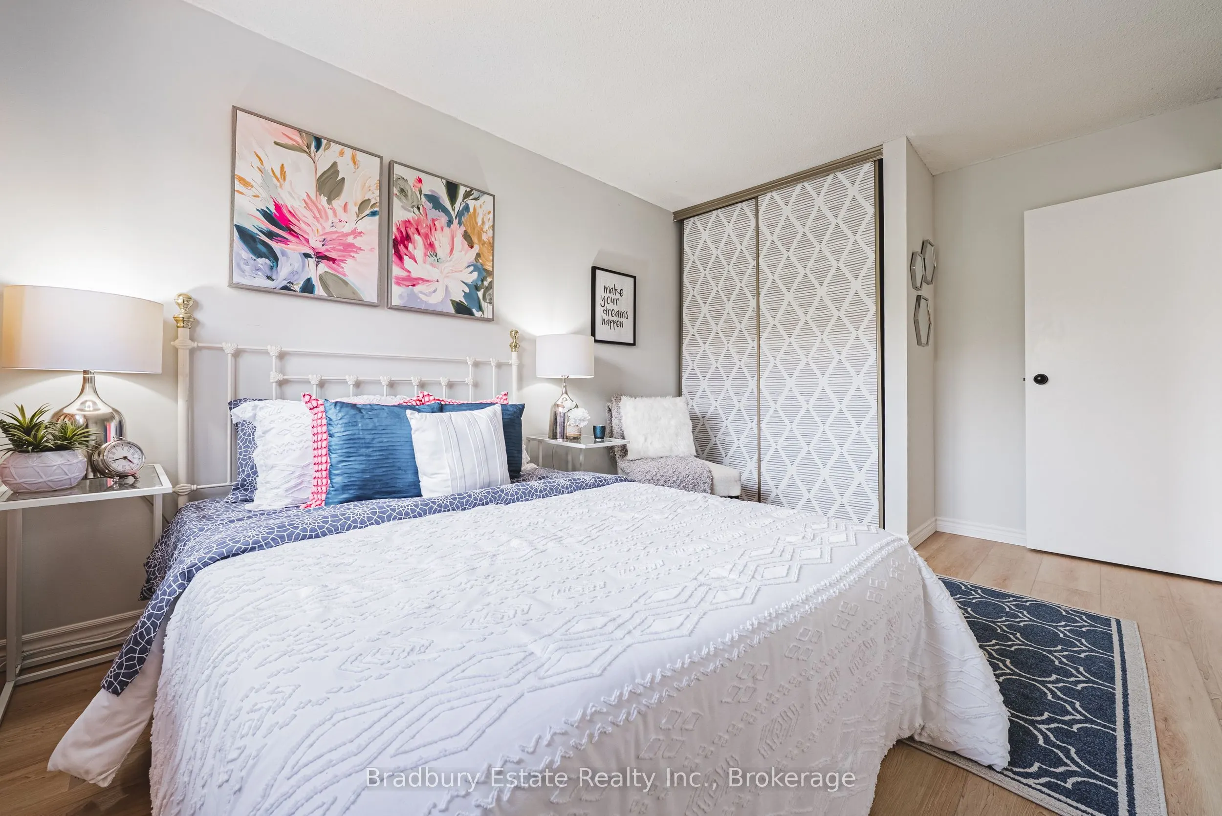 2301 Cavendish Drive, #137