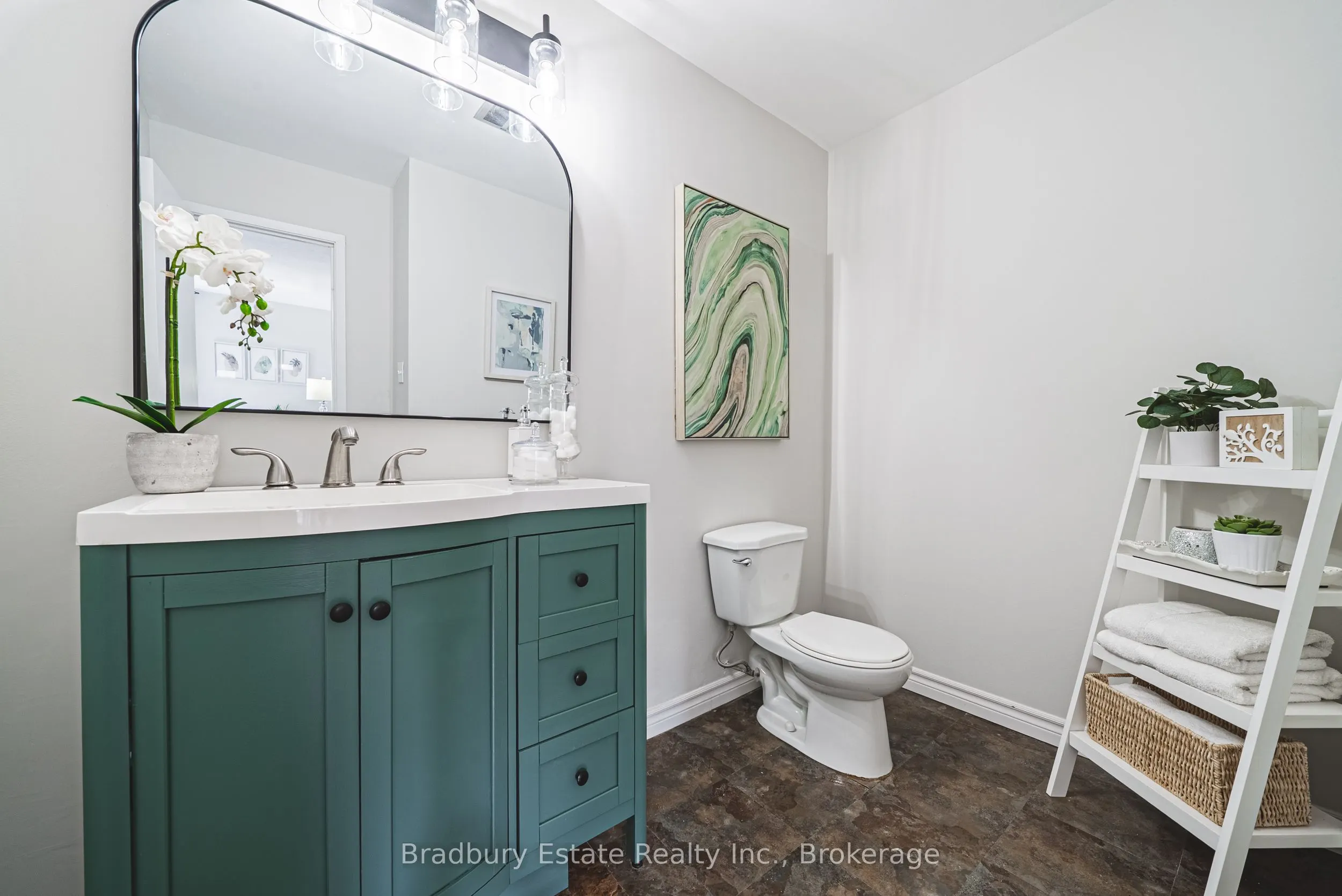 2301 Cavendish Drive, #137