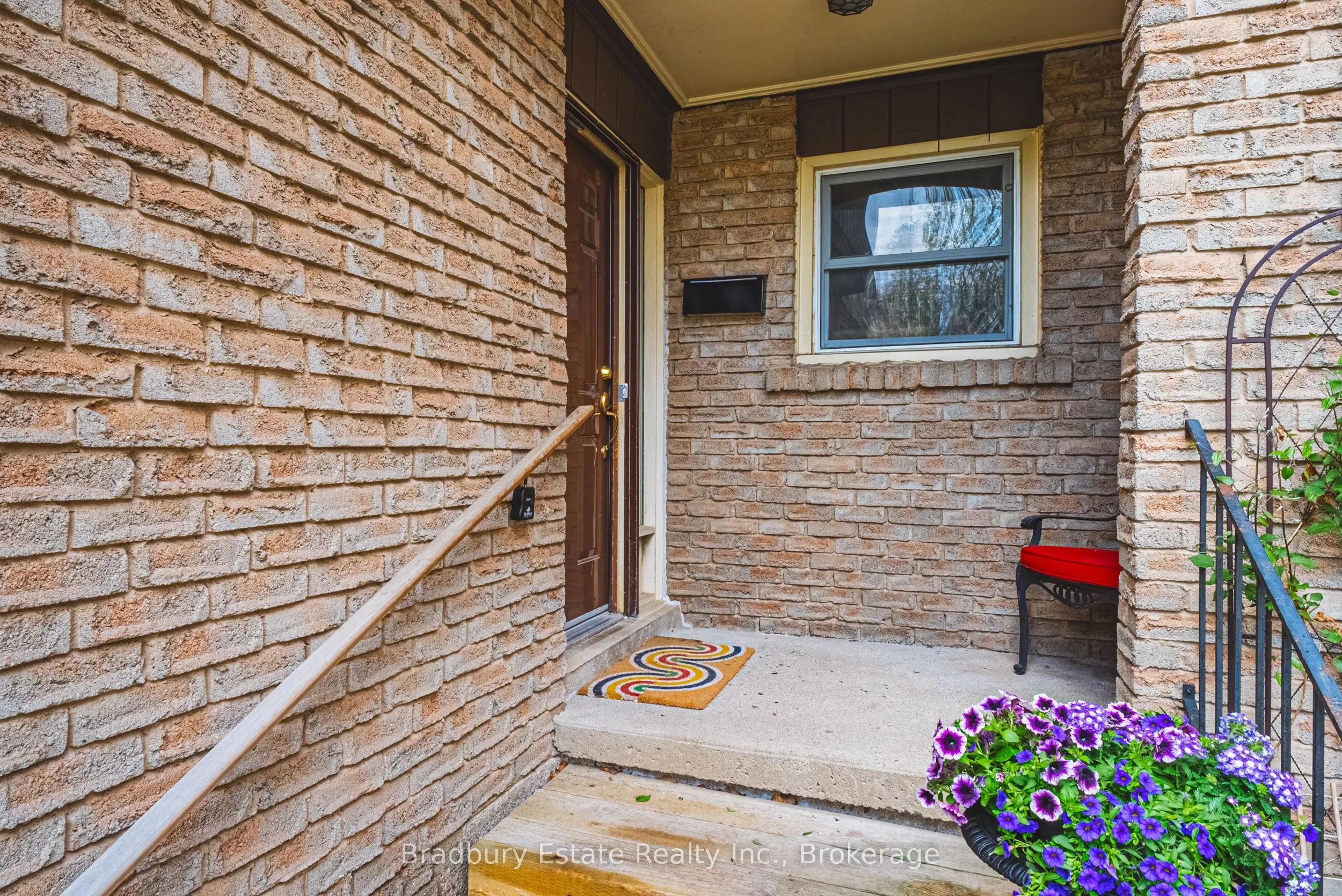 2301 Cavendish Drive, #137