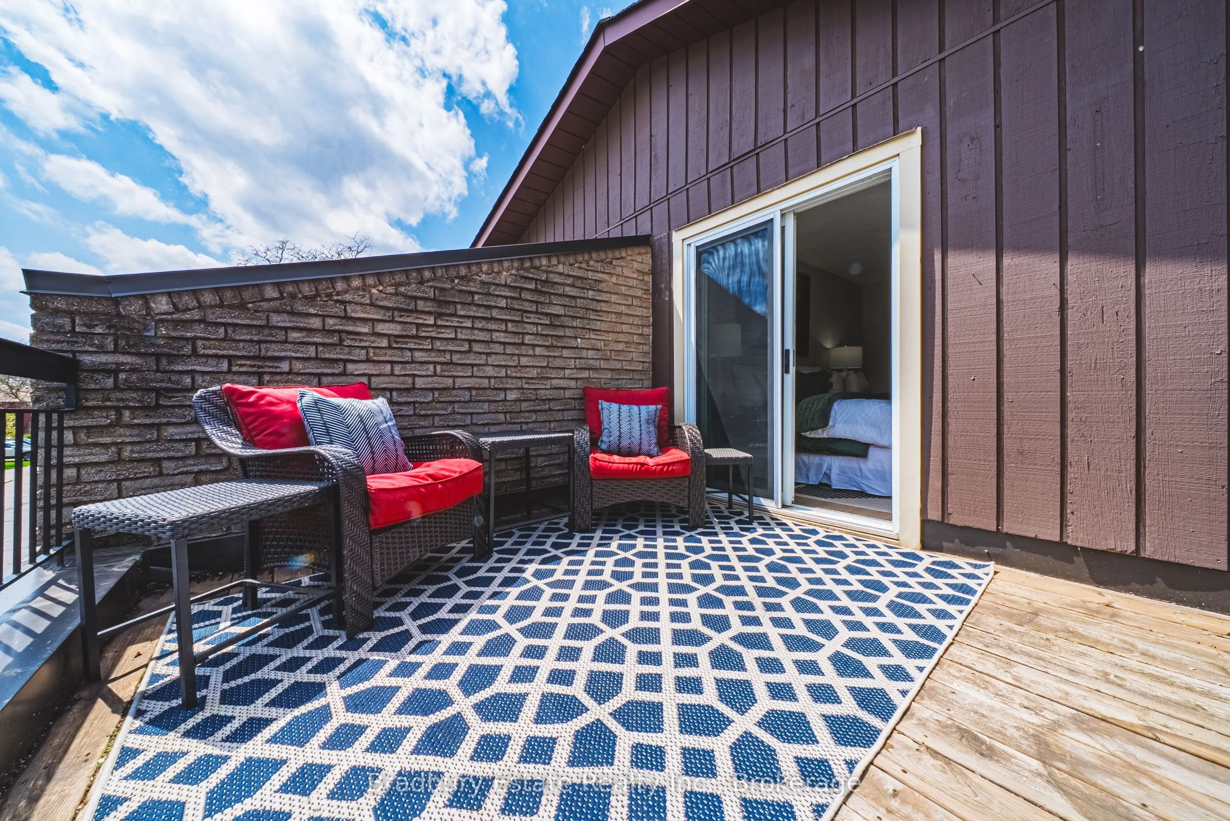 2301 Cavendish Drive, #137