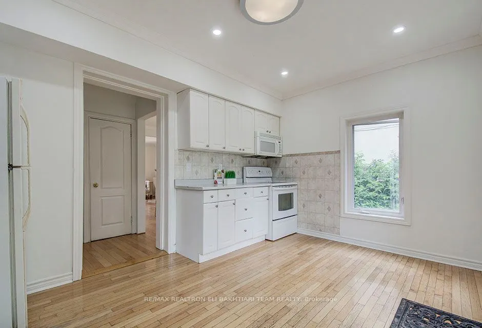 29 Roseland Drive