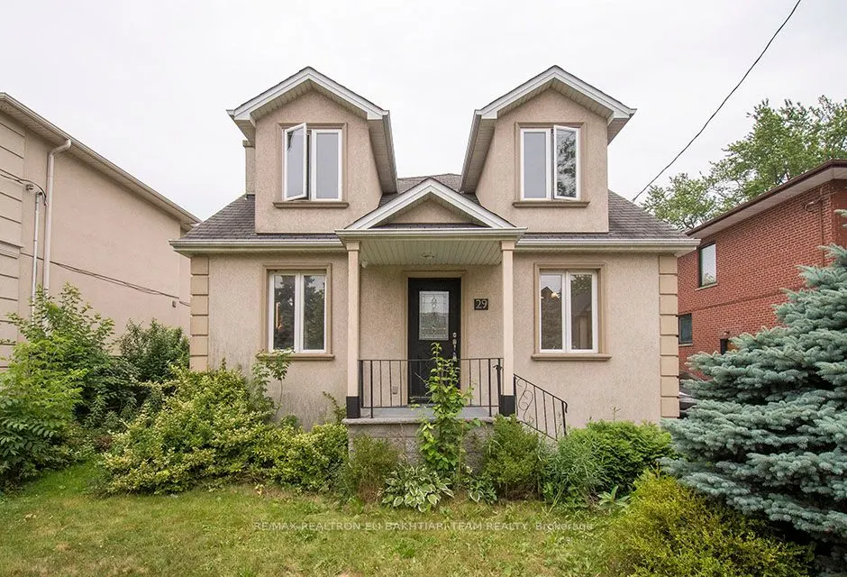 29 Roseland Drive