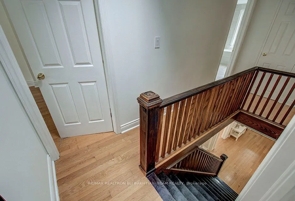 29 Roseland Drive