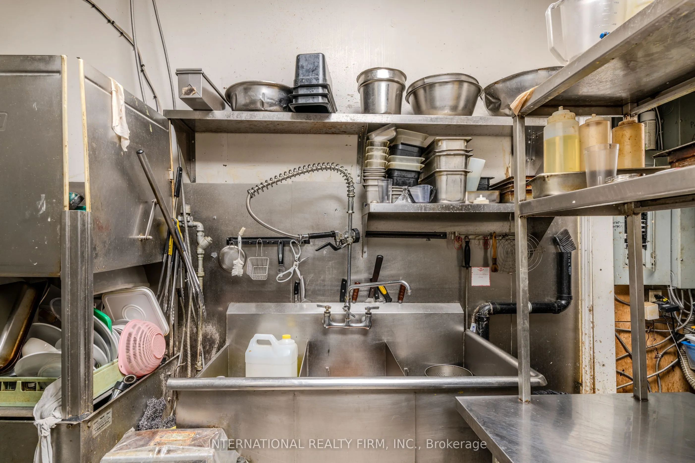 750 Oakdale Road, #35-36