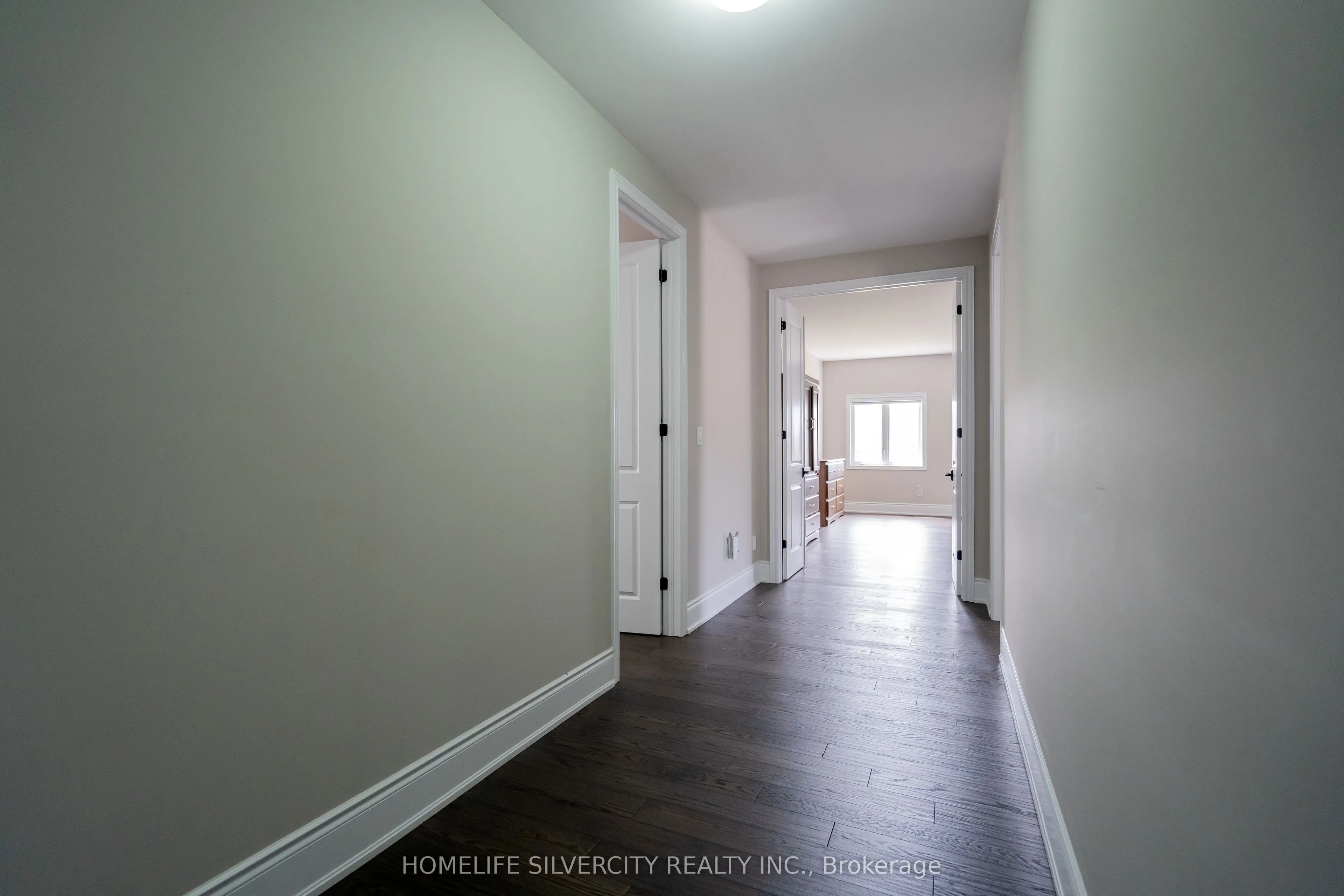 15 Moonstruck Street NE