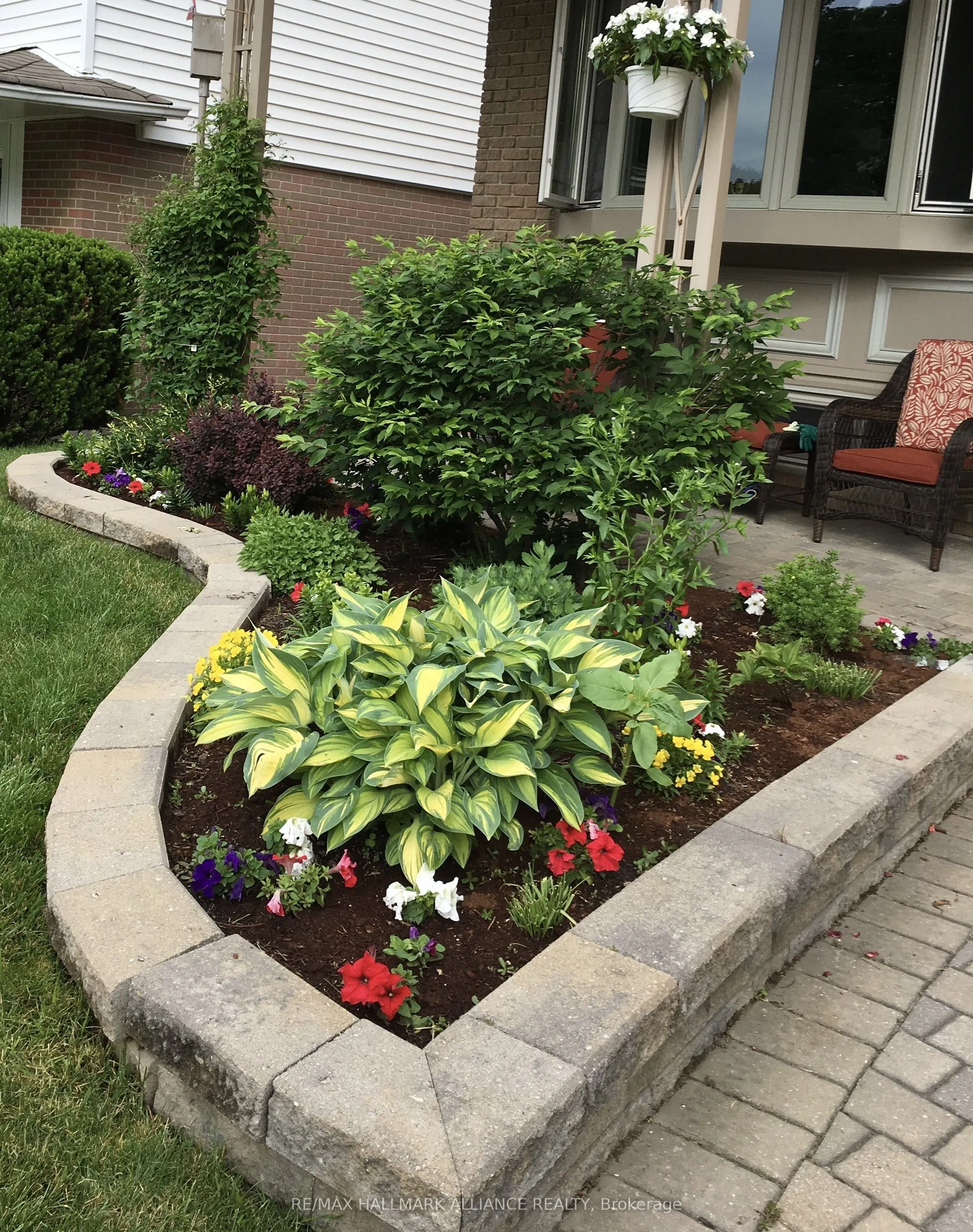 26 Lockton Crescent