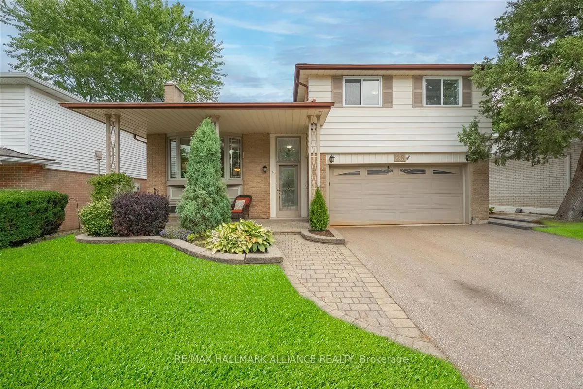 26 Lockton Crescent